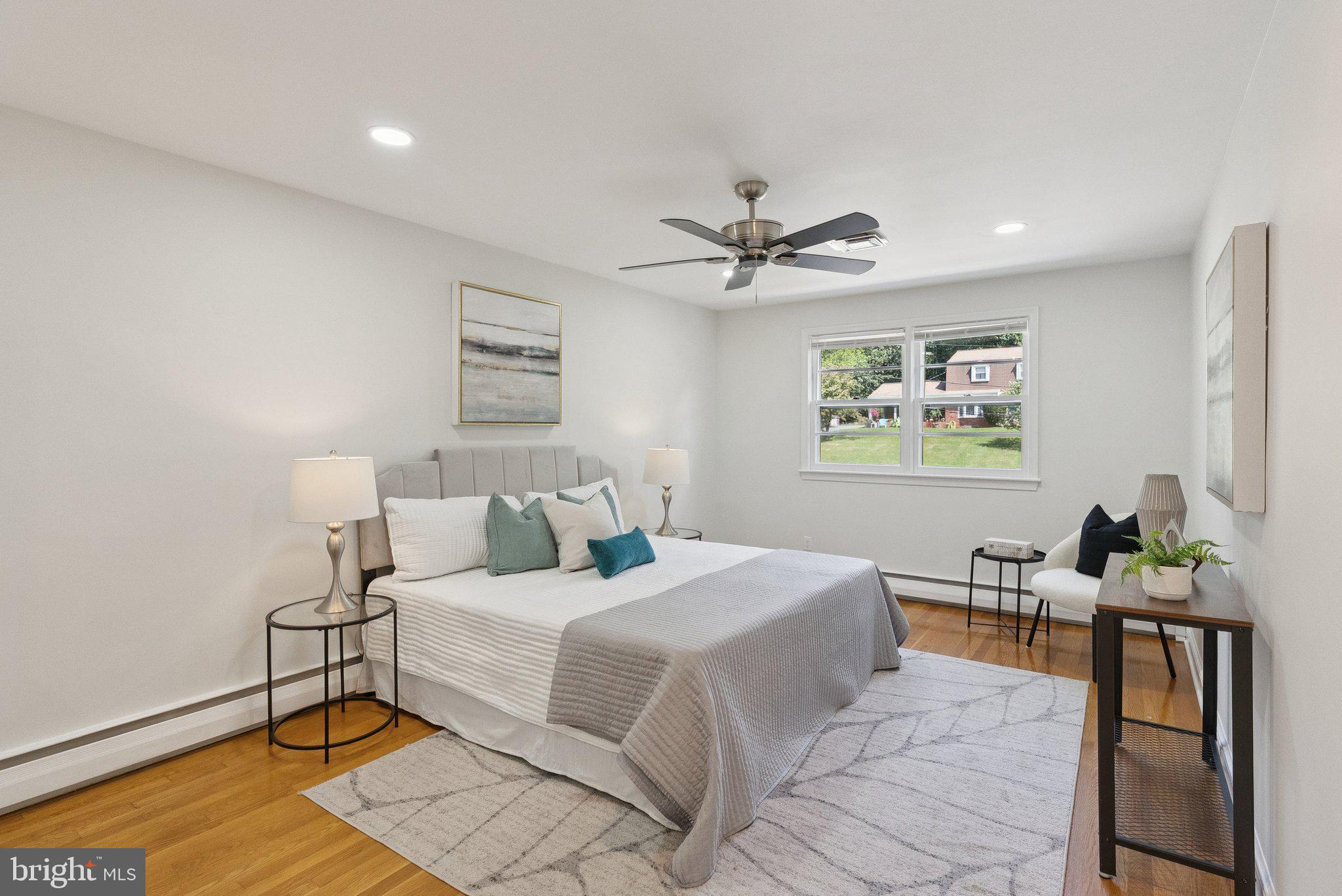 NORTH SHERWOOD FOREST - Residential