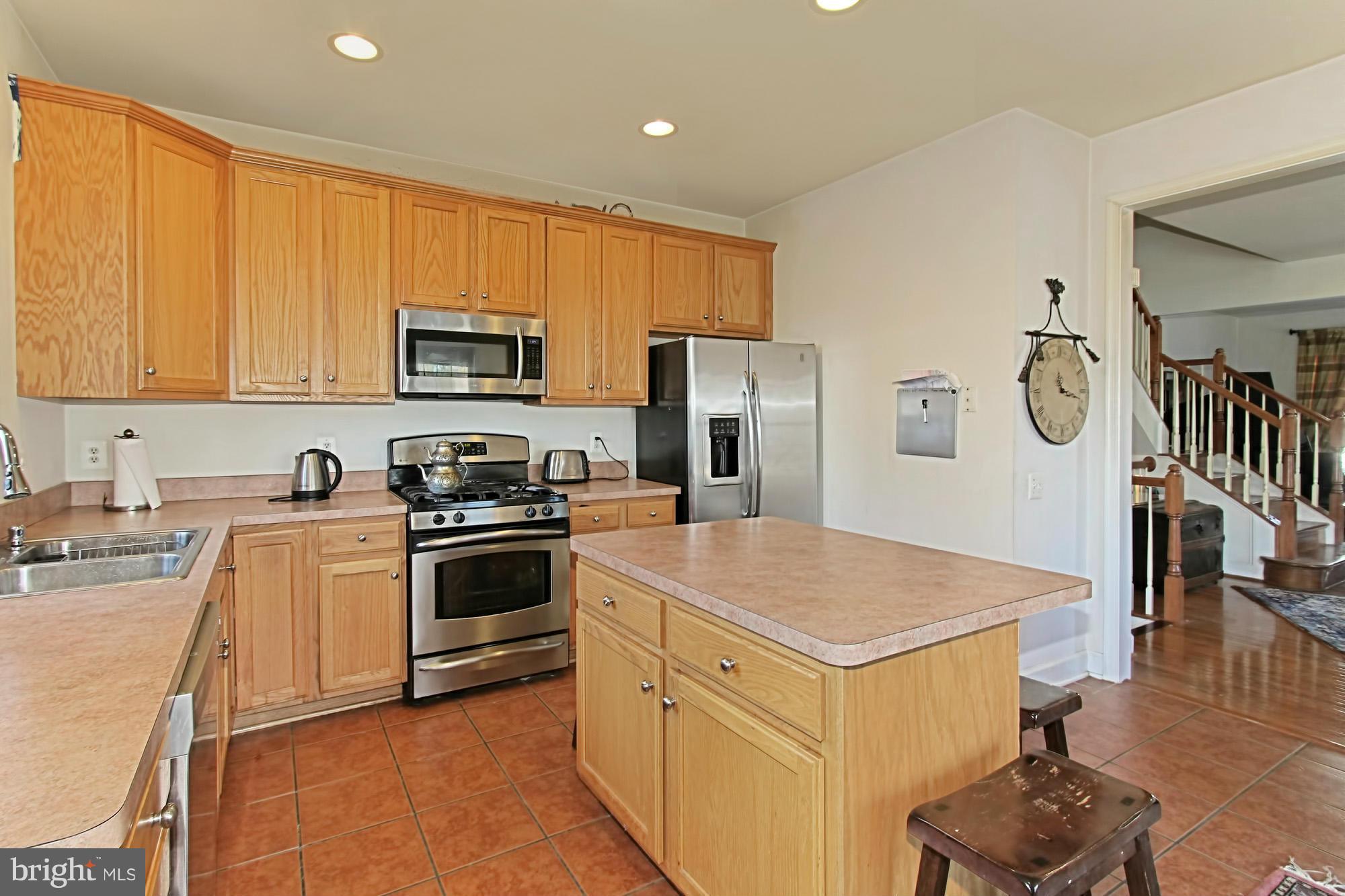 COPPERMINE CROSSING - Residential Lease