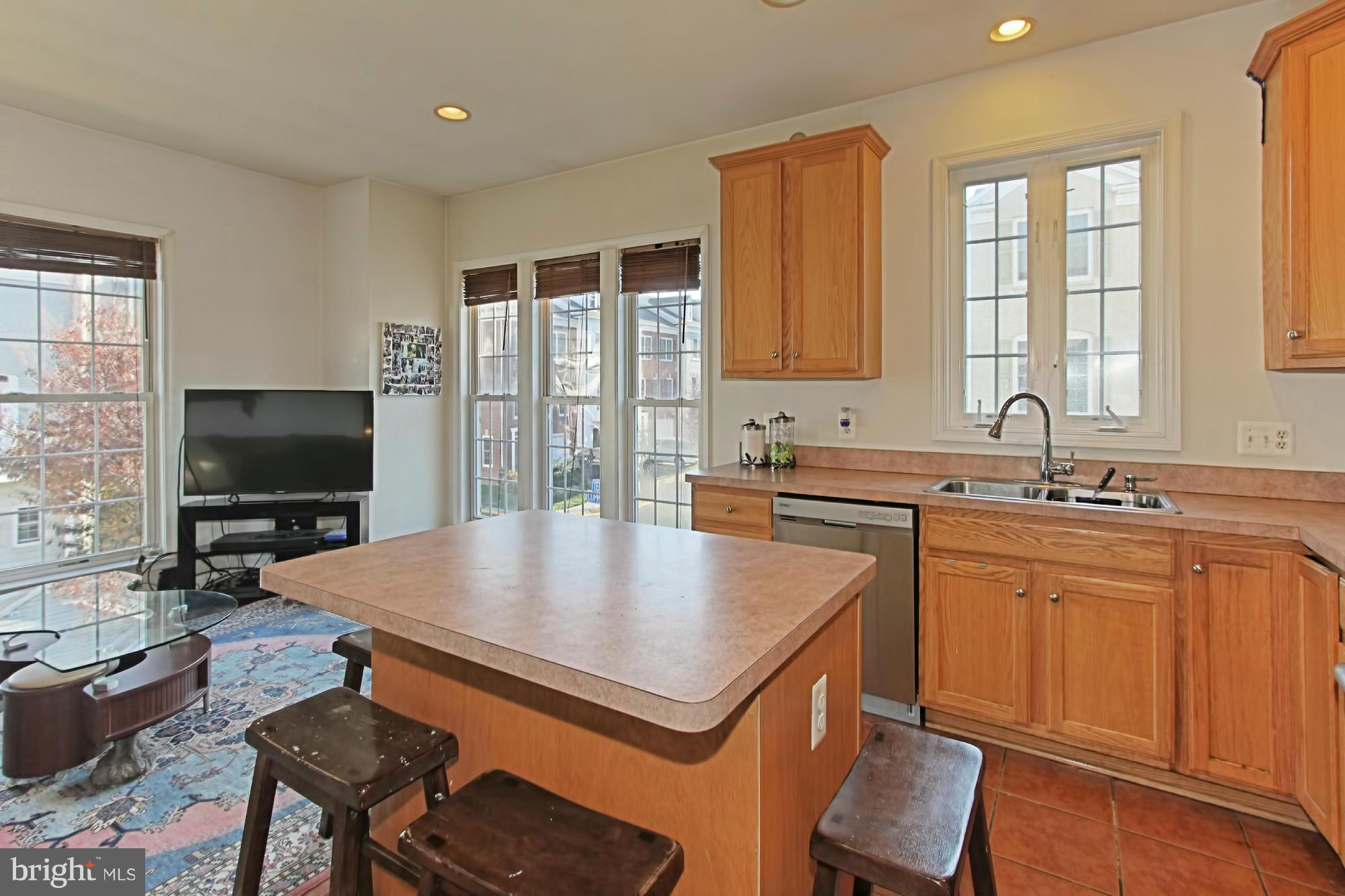 COPPERMINE CROSSING - Residential Lease