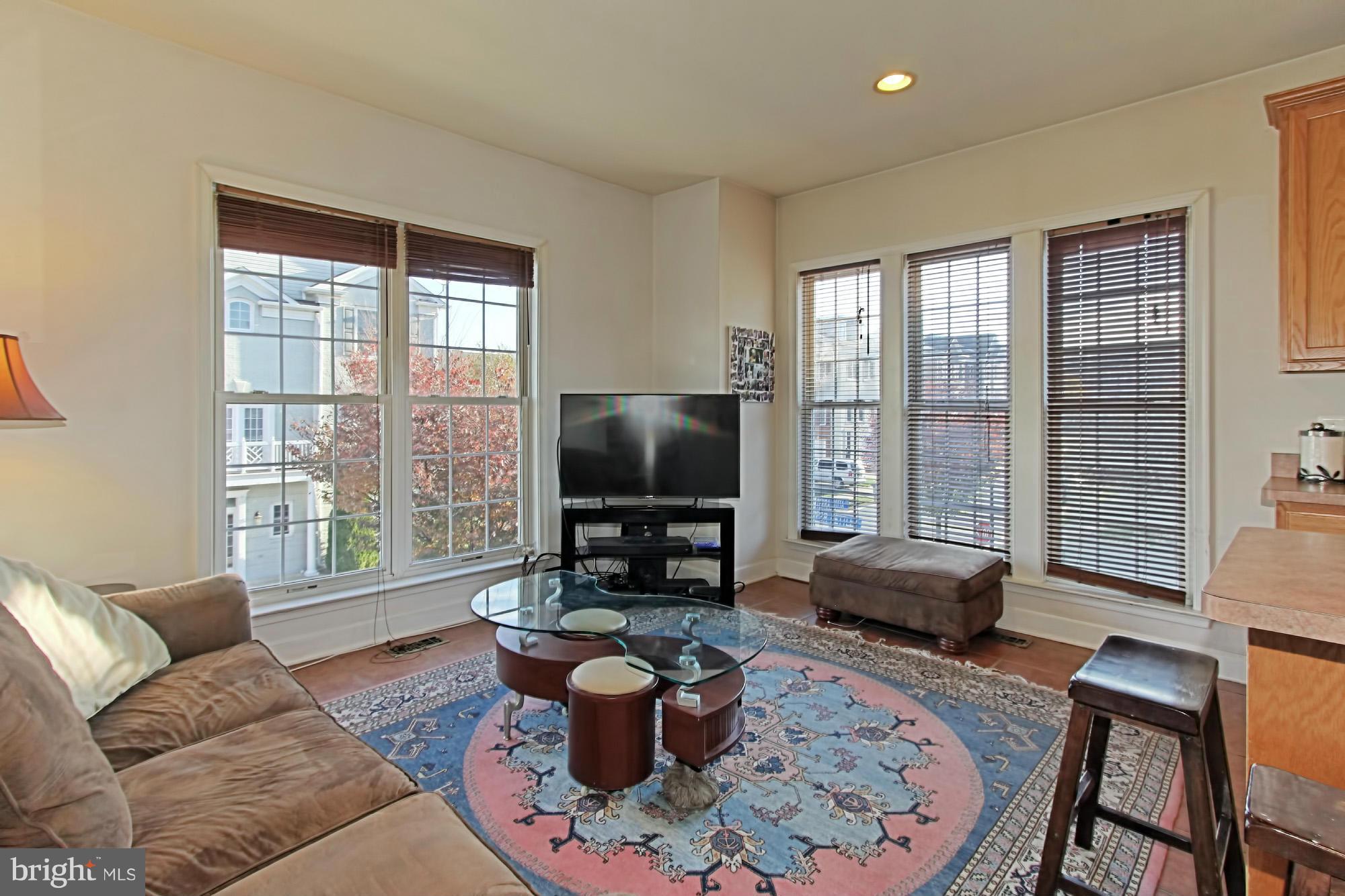 COPPERMINE CROSSING - Residential Lease