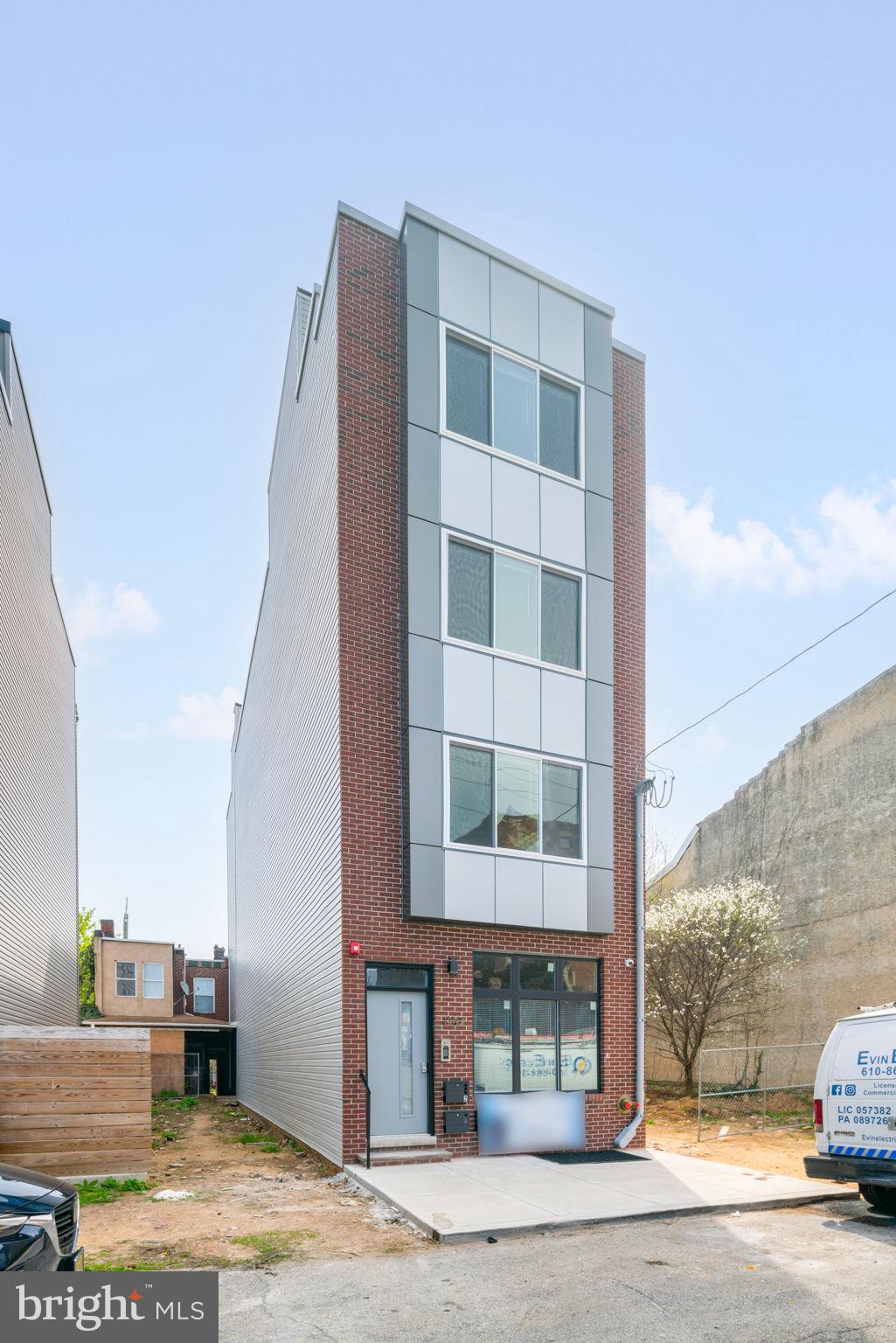 POPLAR - Residential Lease