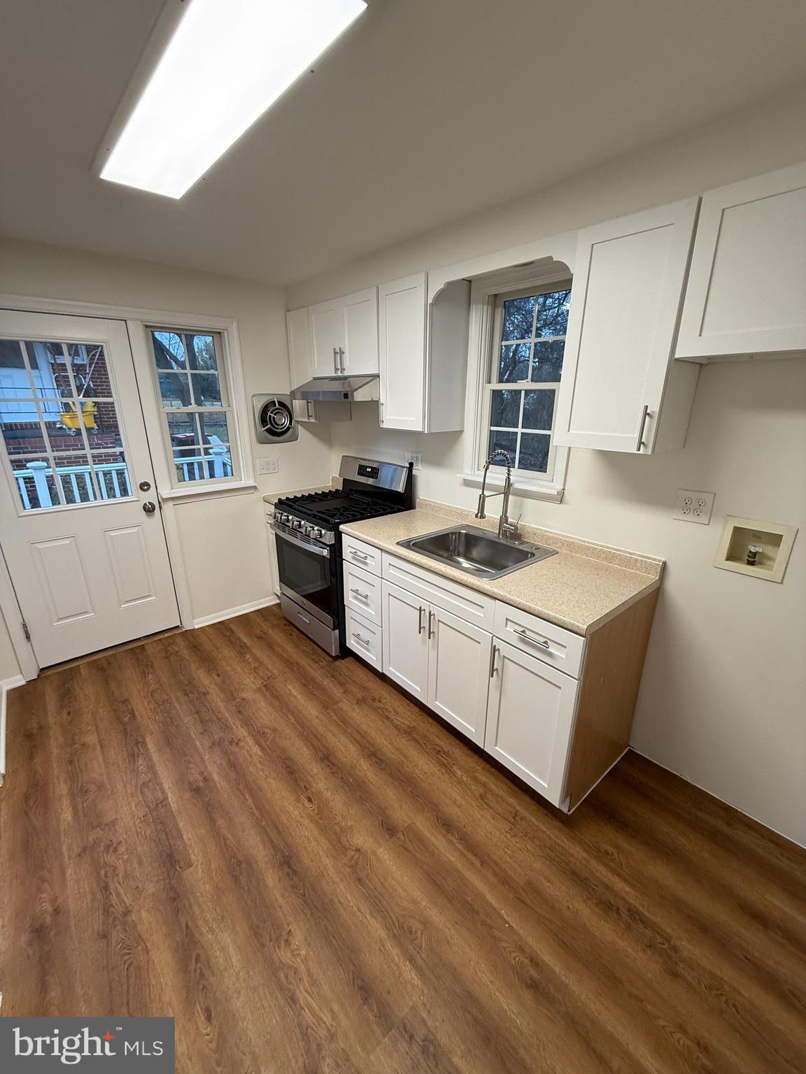 WEYBURN PARK - Residential