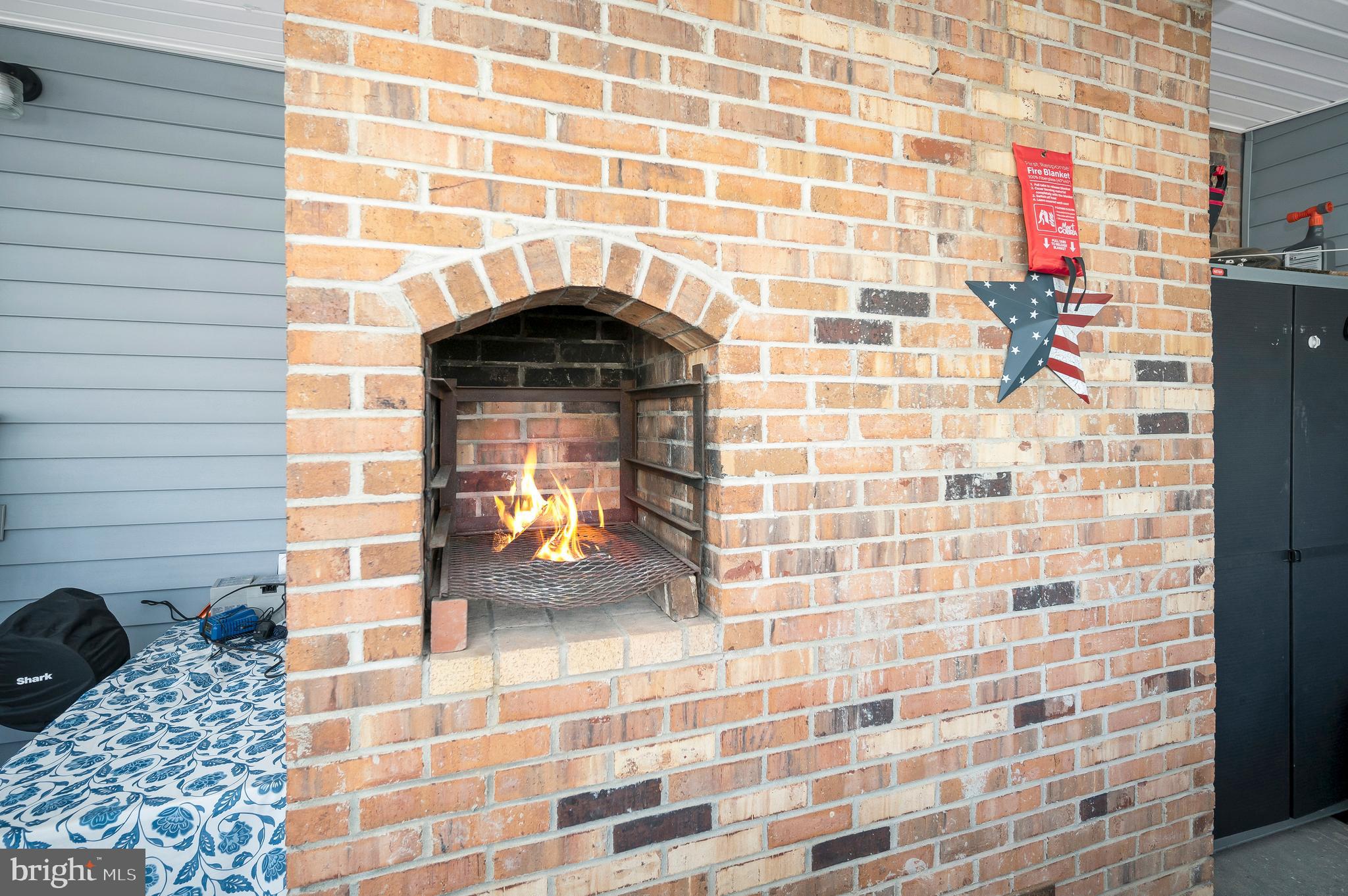 STONEYBROOKE - Residential