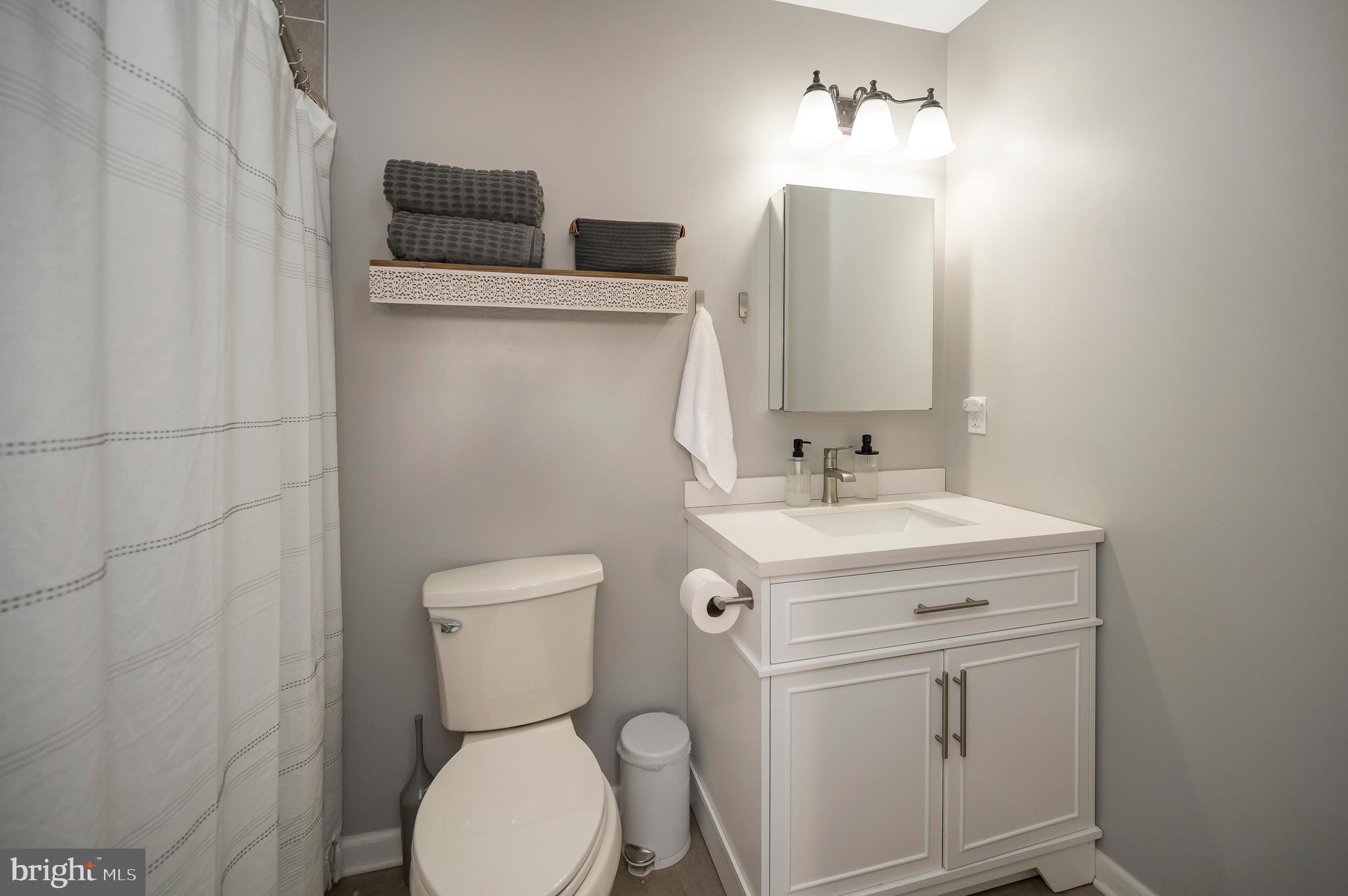 STONEYBROOKE - Residential