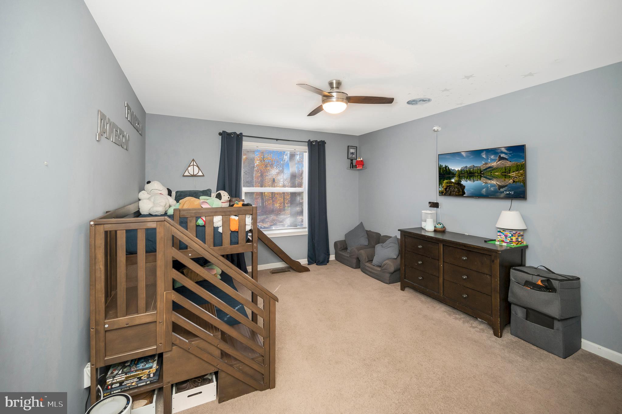 STONEYBROOKE - Residential