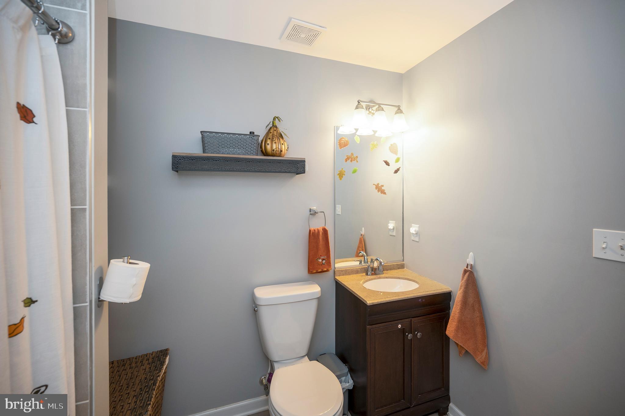 STONEYBROOKE - Residential