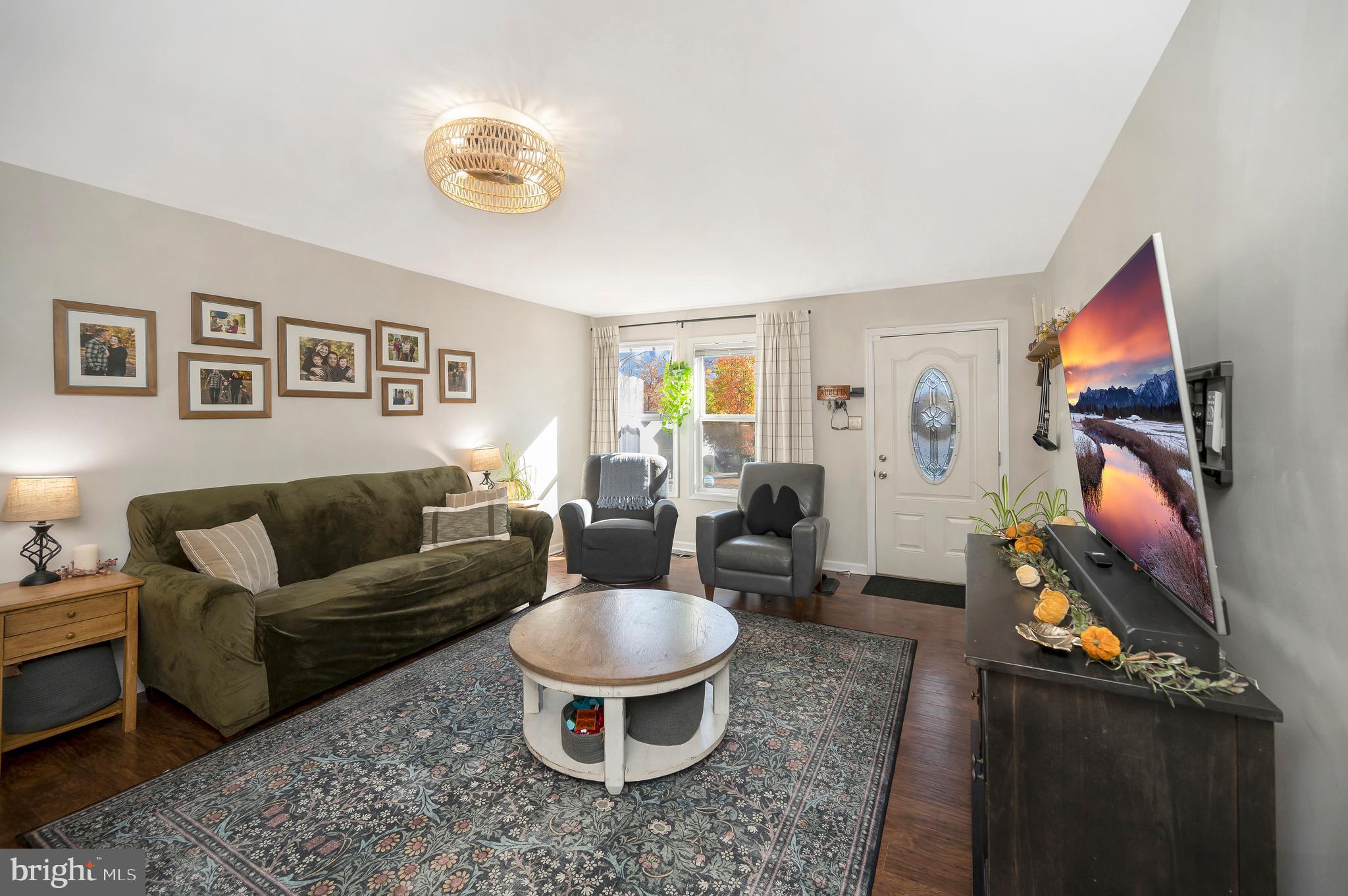 STONEYBROOKE - Residential