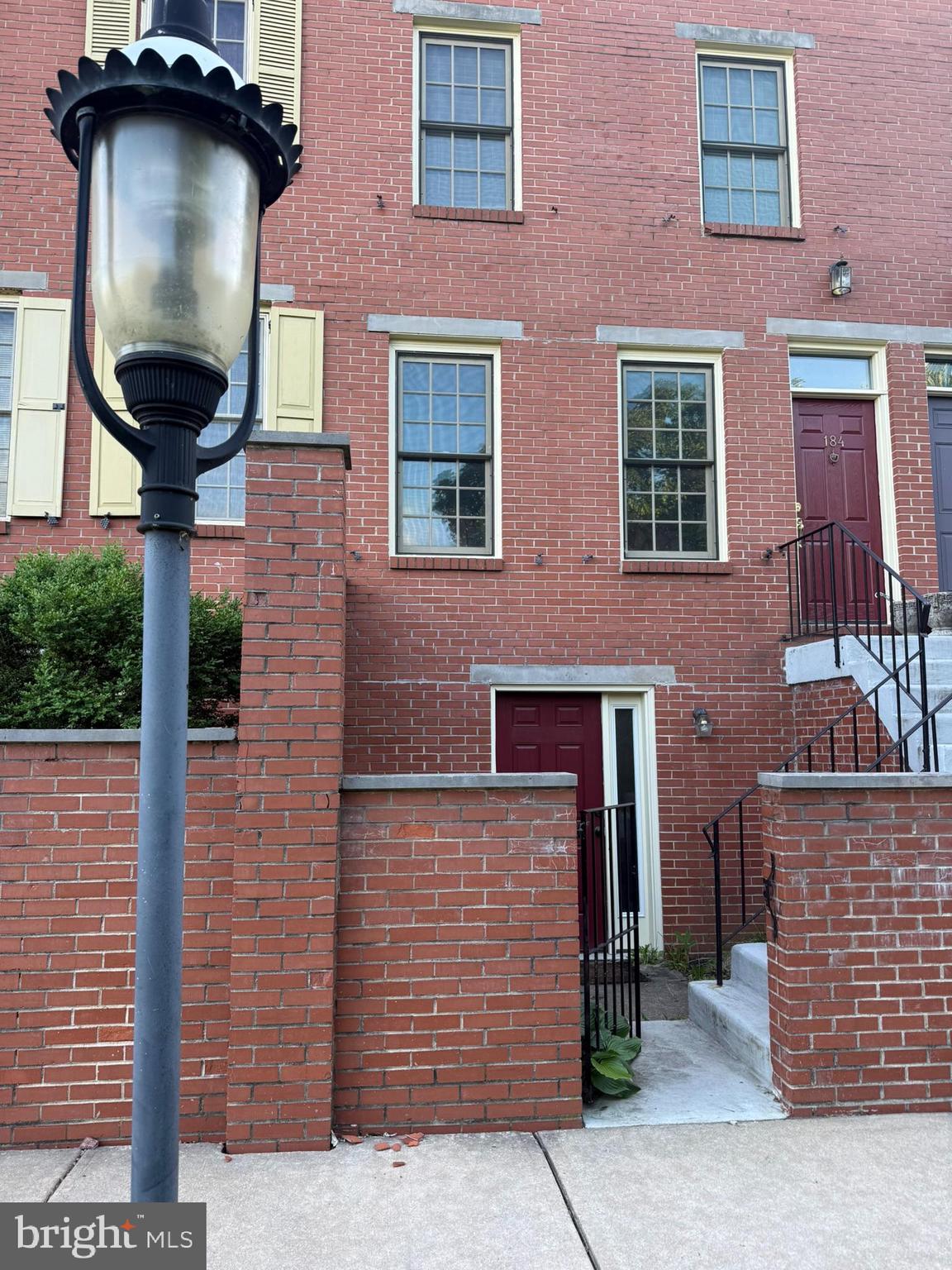 184 MERCER STREET