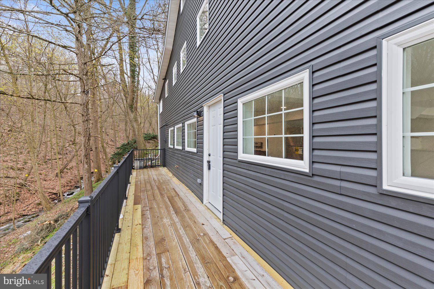 EAST MANCHESTER TWP. - Residential