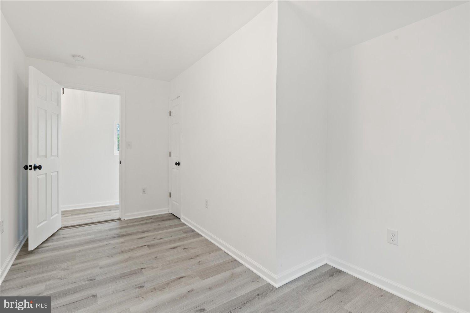 EAST MANCHESTER TWP. - Residential