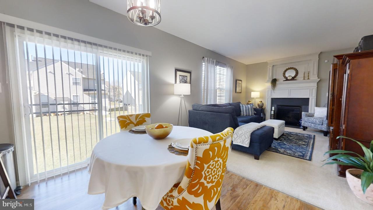 THE VILLAGE OF WASHINGTON TRAIL - Residential