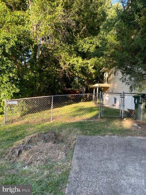 CRYSTAL SPRINGS - Residential Lease