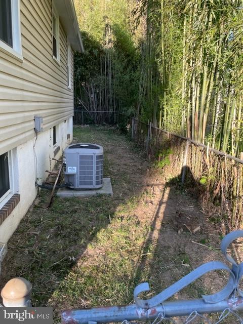 CRYSTAL SPRINGS - Residential Lease