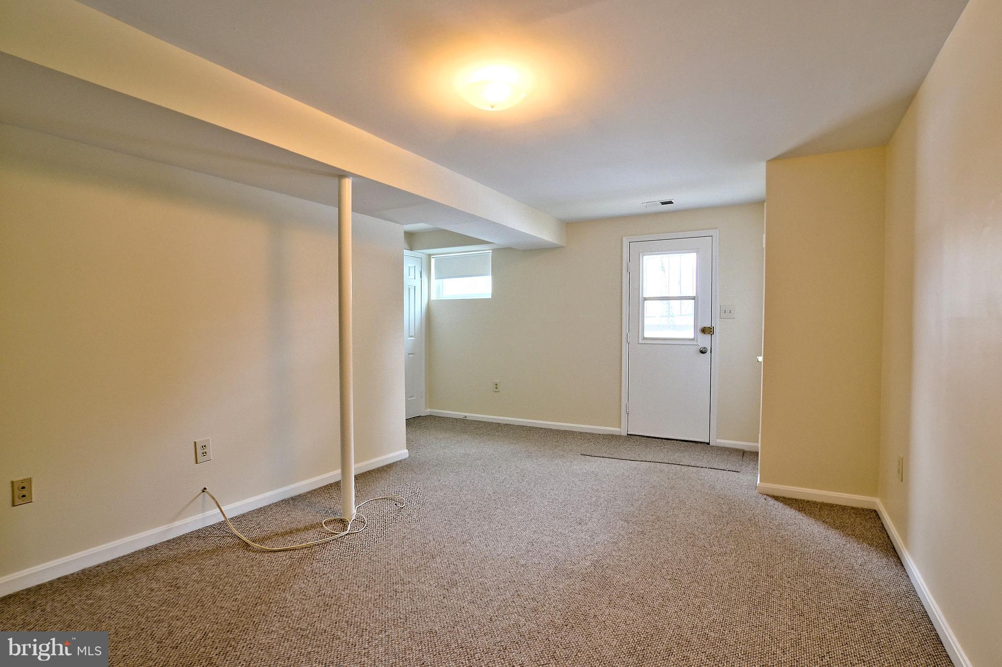 CRYSTAL SPRINGS - Residential Lease