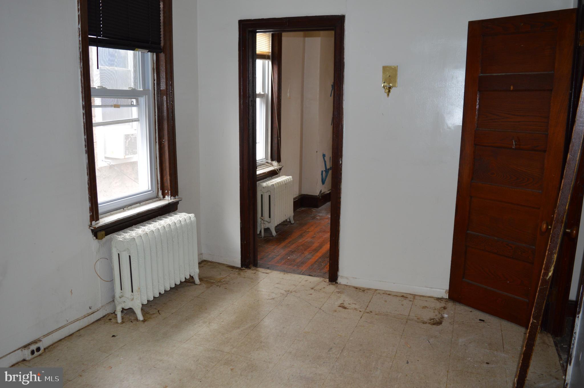 PHILADELPHIA (NORTH) - Residential