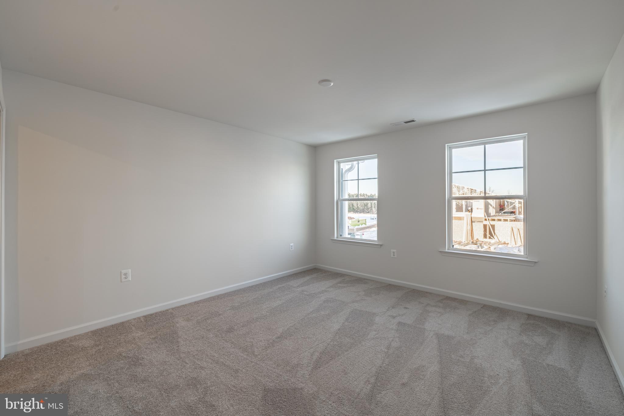 SPRING CREEK - Residential