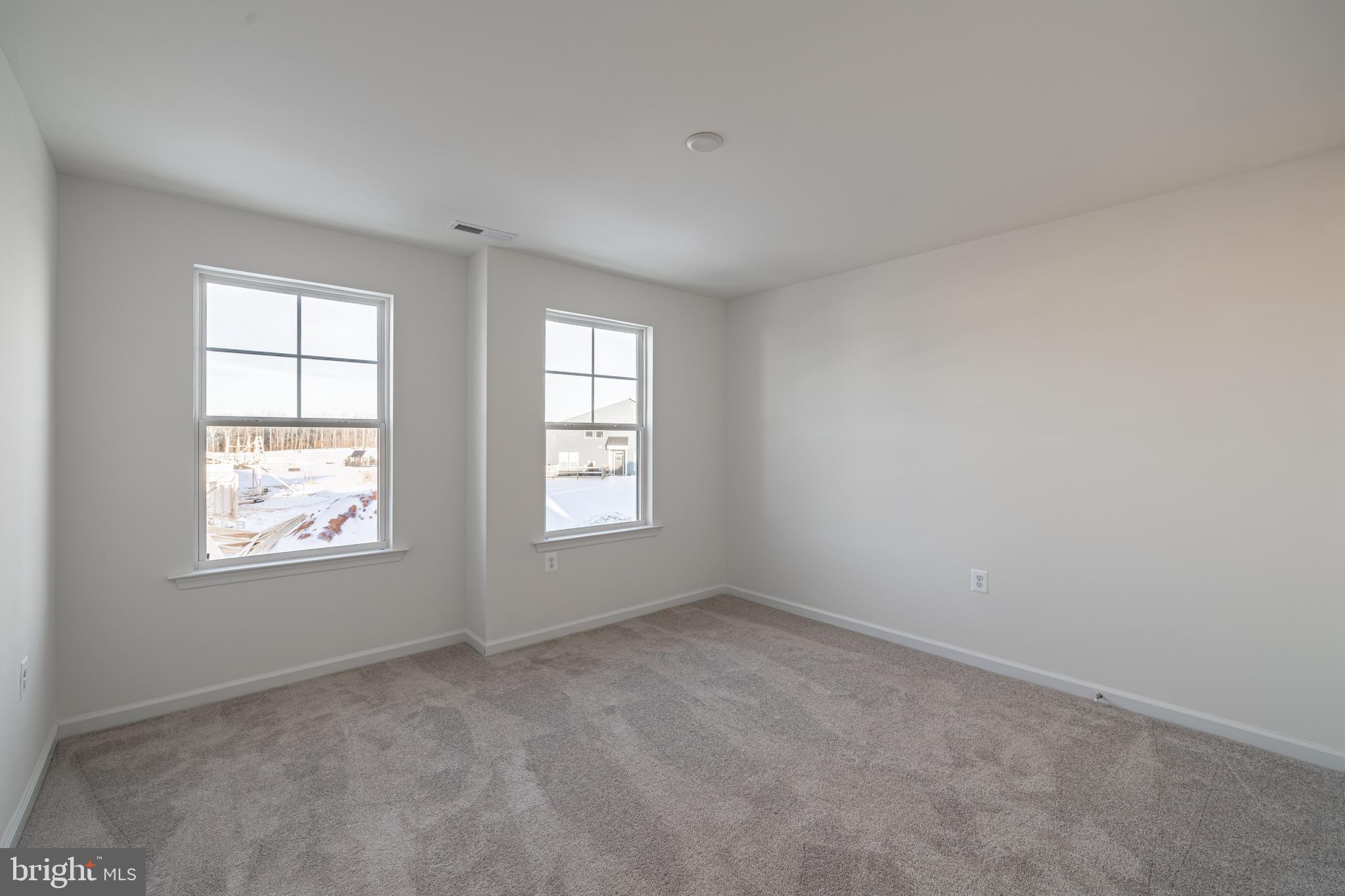 SPRING CREEK - Residential