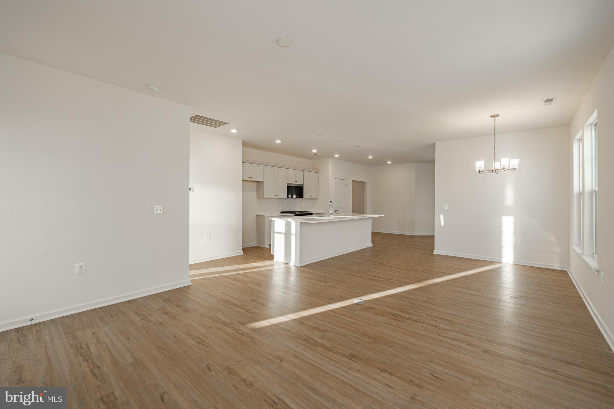 SPRING CREEK - Residential