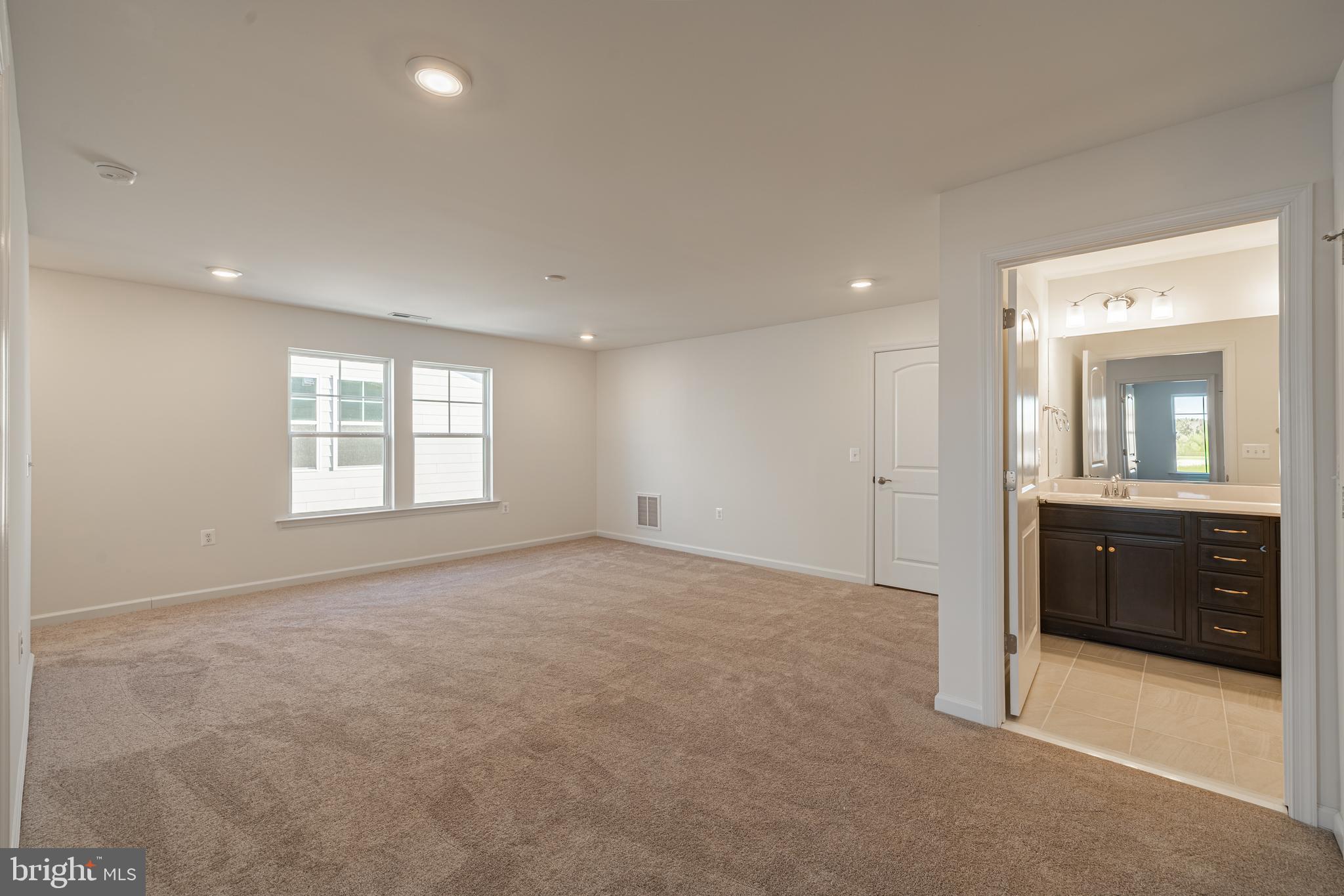 SPRING CREEK - Residential