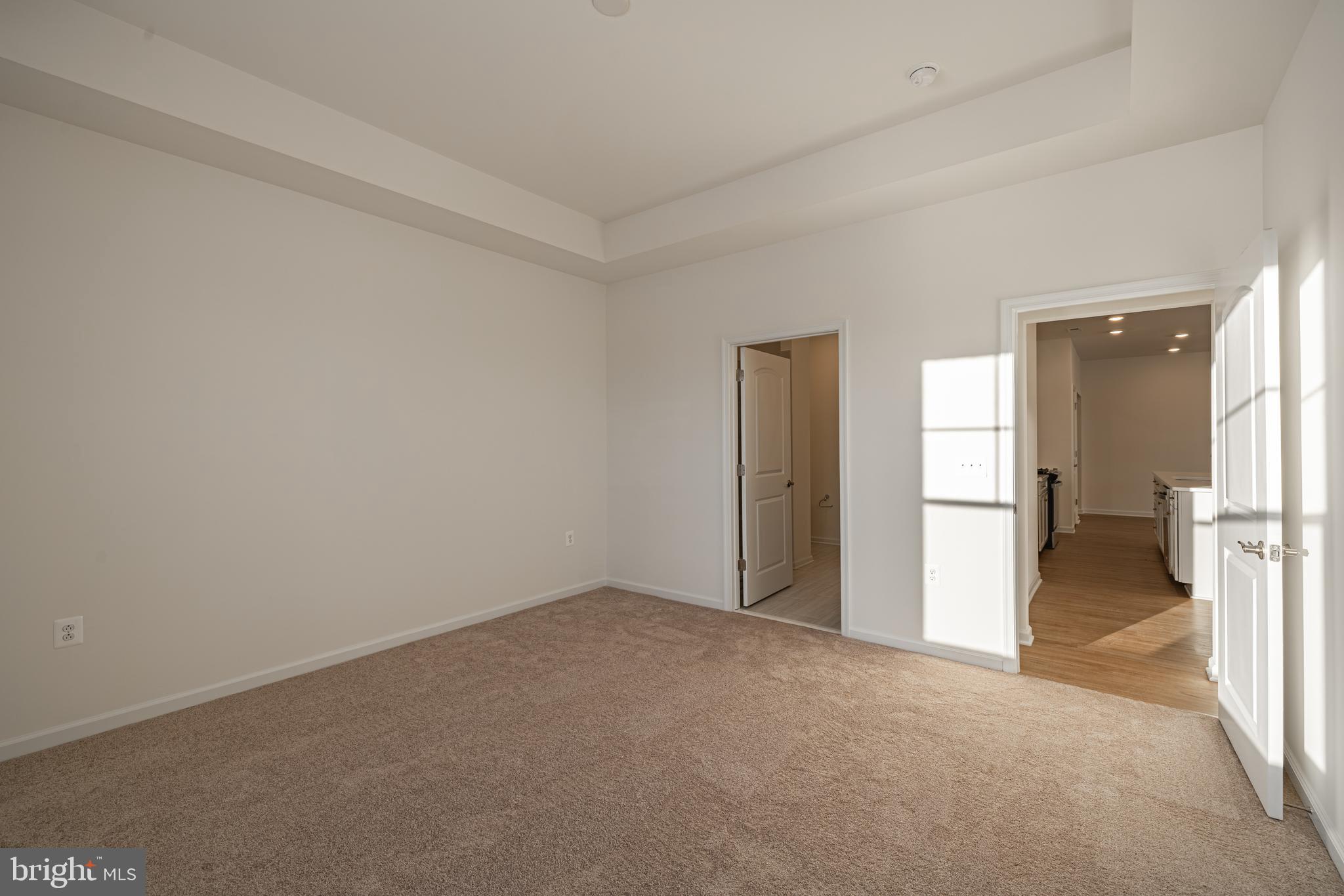 SPRING CREEK - Residential