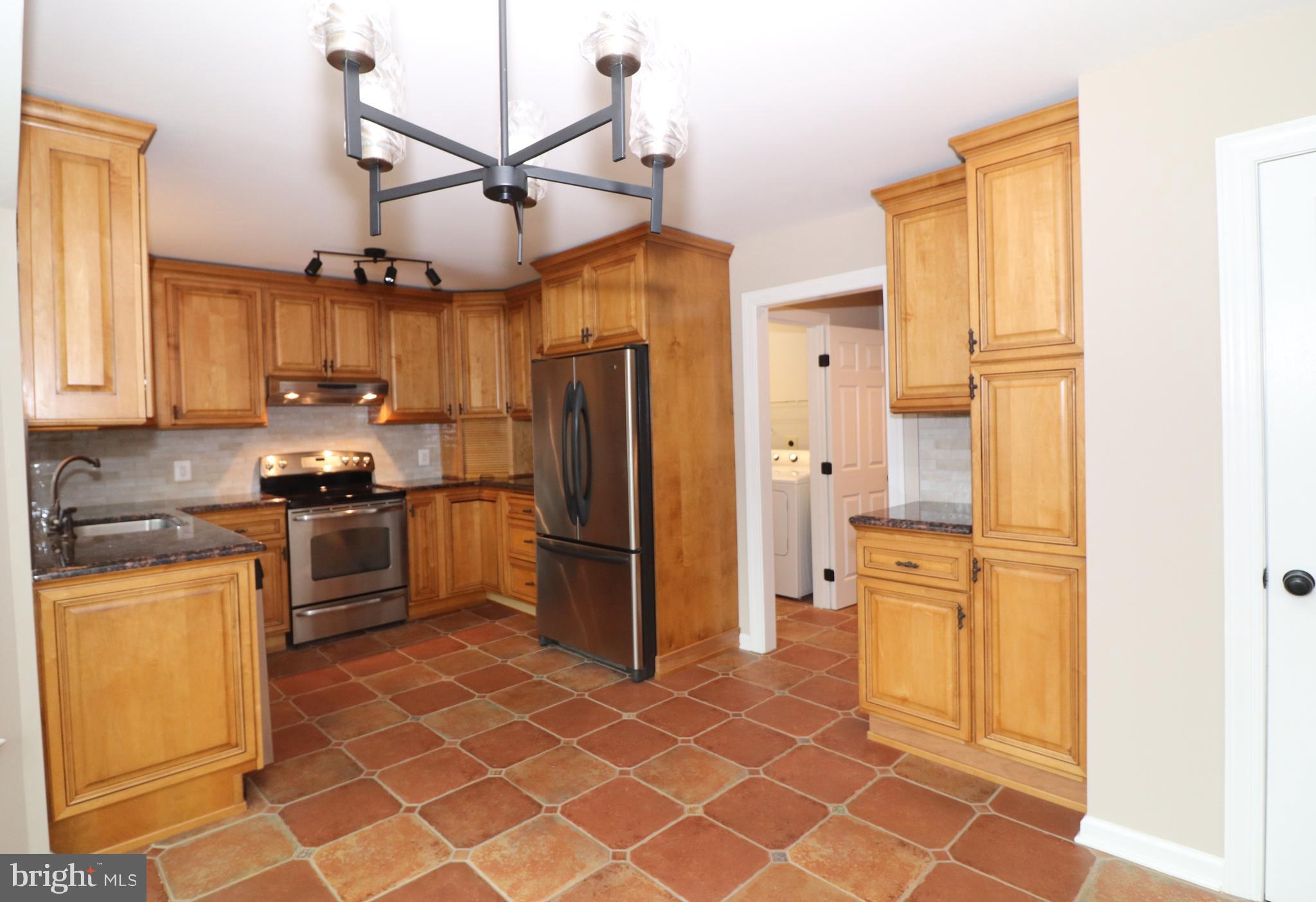 WALNUT HEIGHTS - Residential