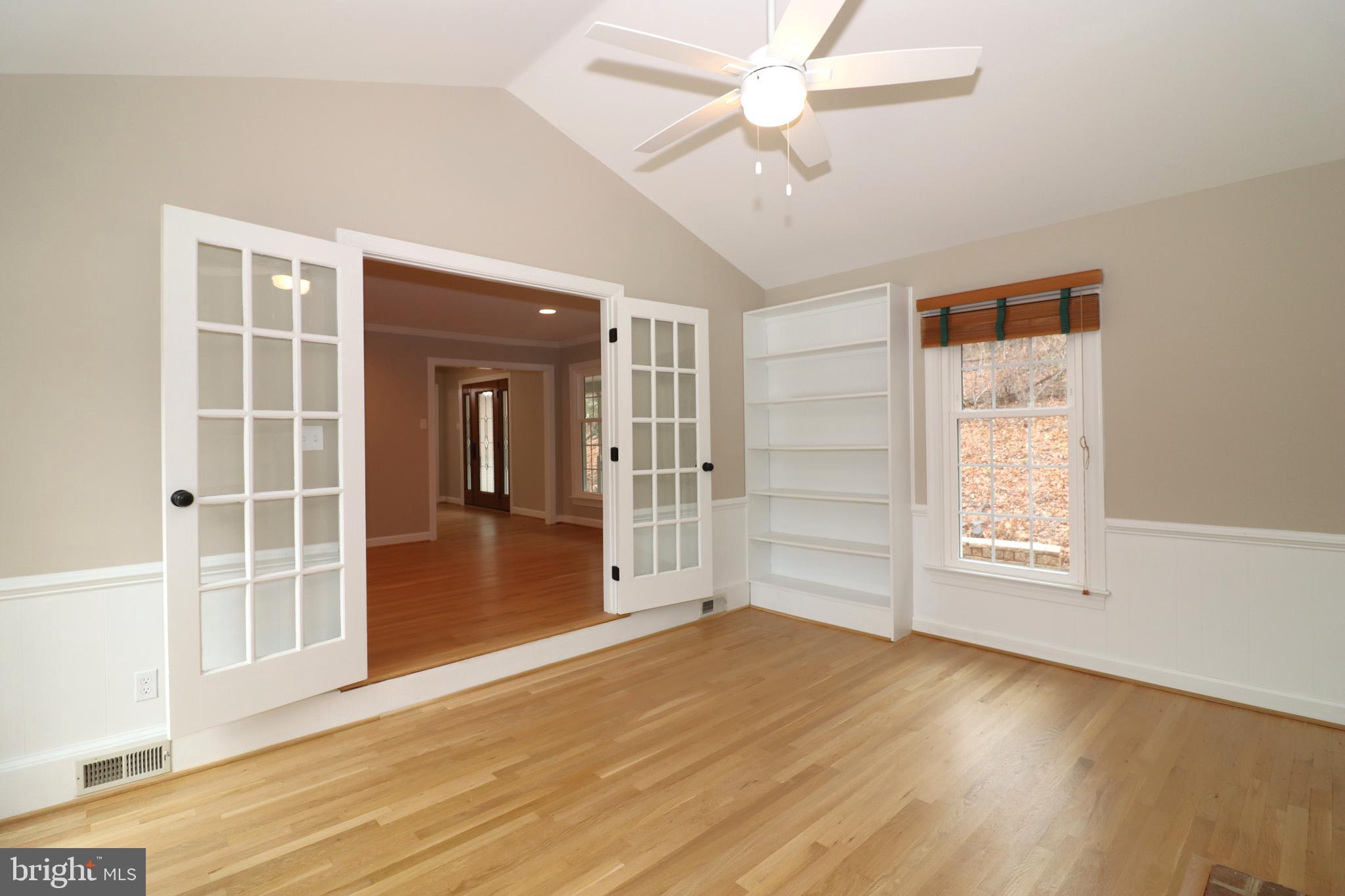 WALNUT HEIGHTS - Residential