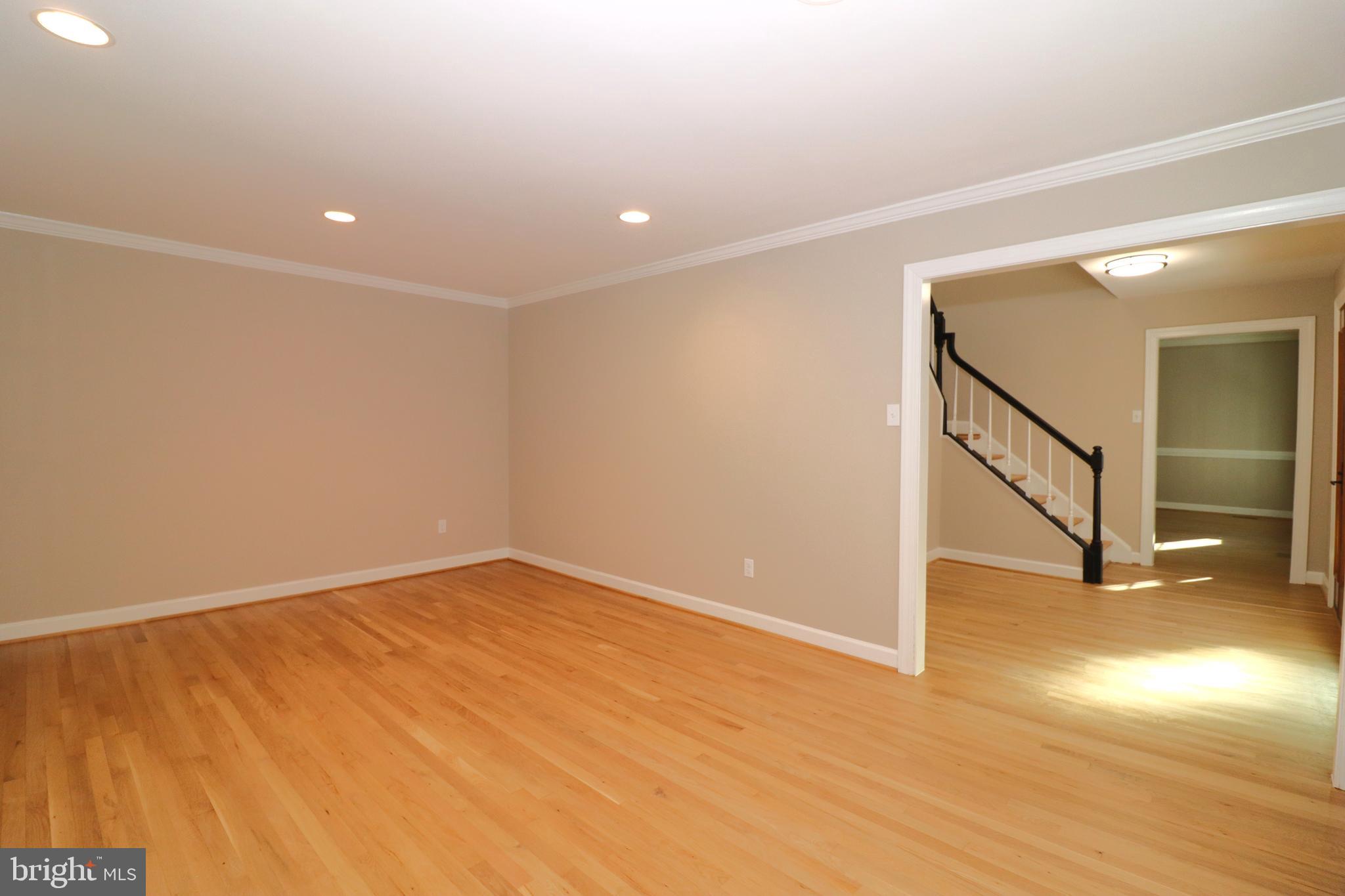 WALNUT HEIGHTS - Residential