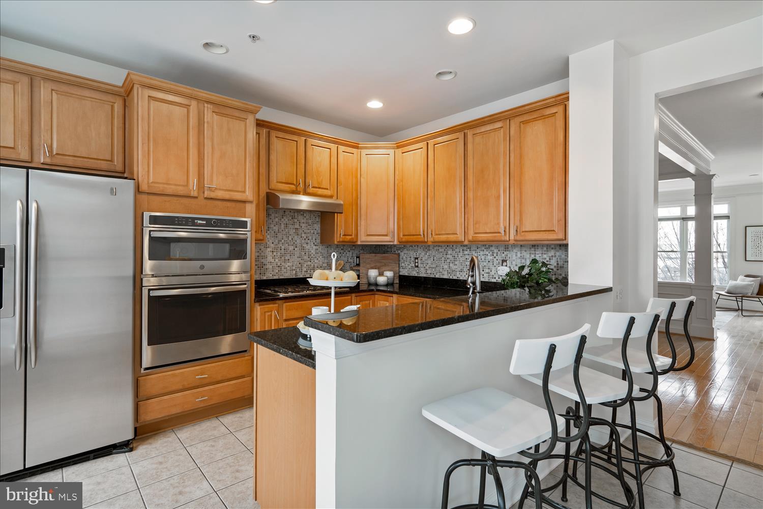 LOCUST POINT - Residential