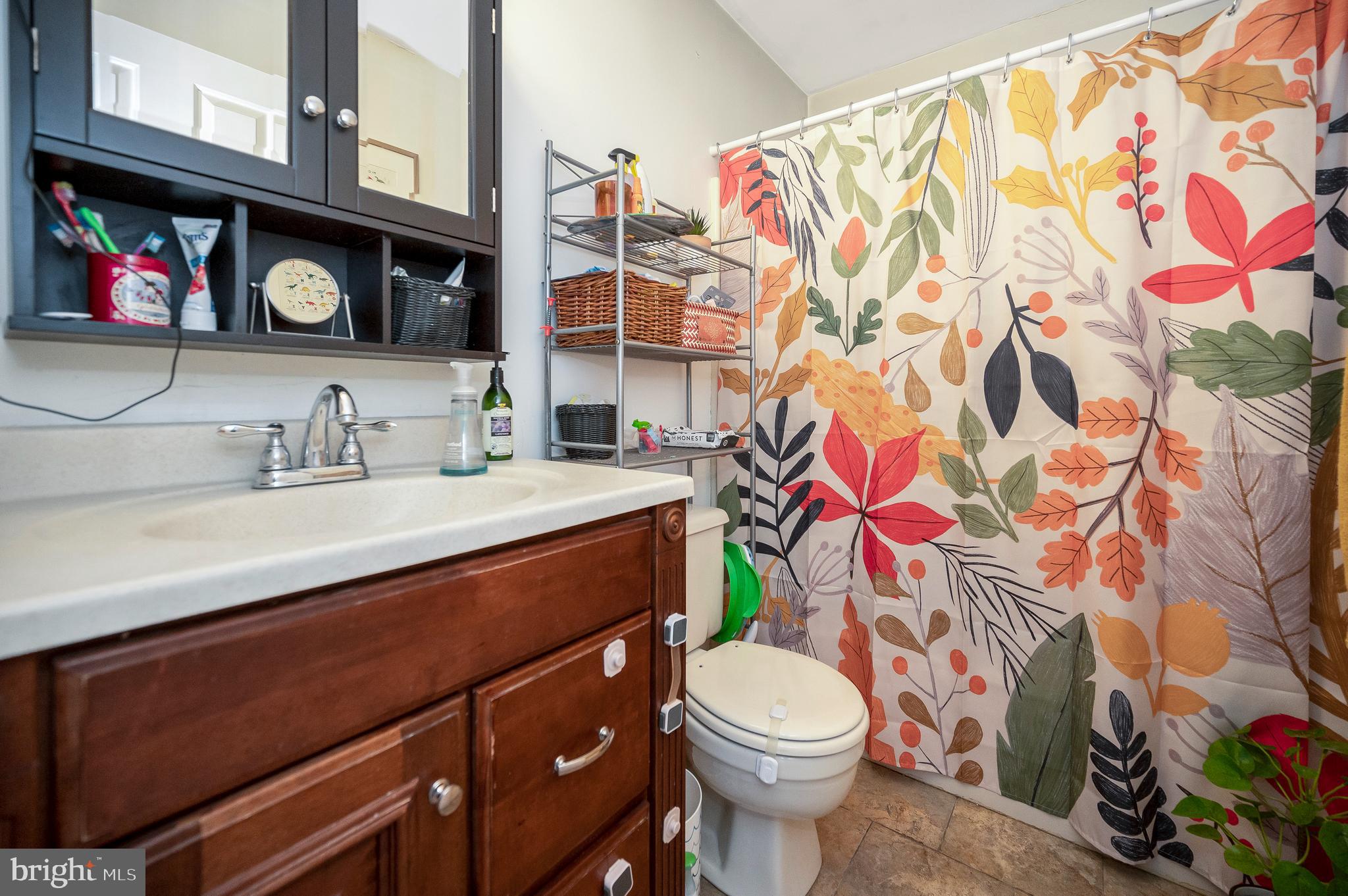 GRANTWOOD ACRES - Residential