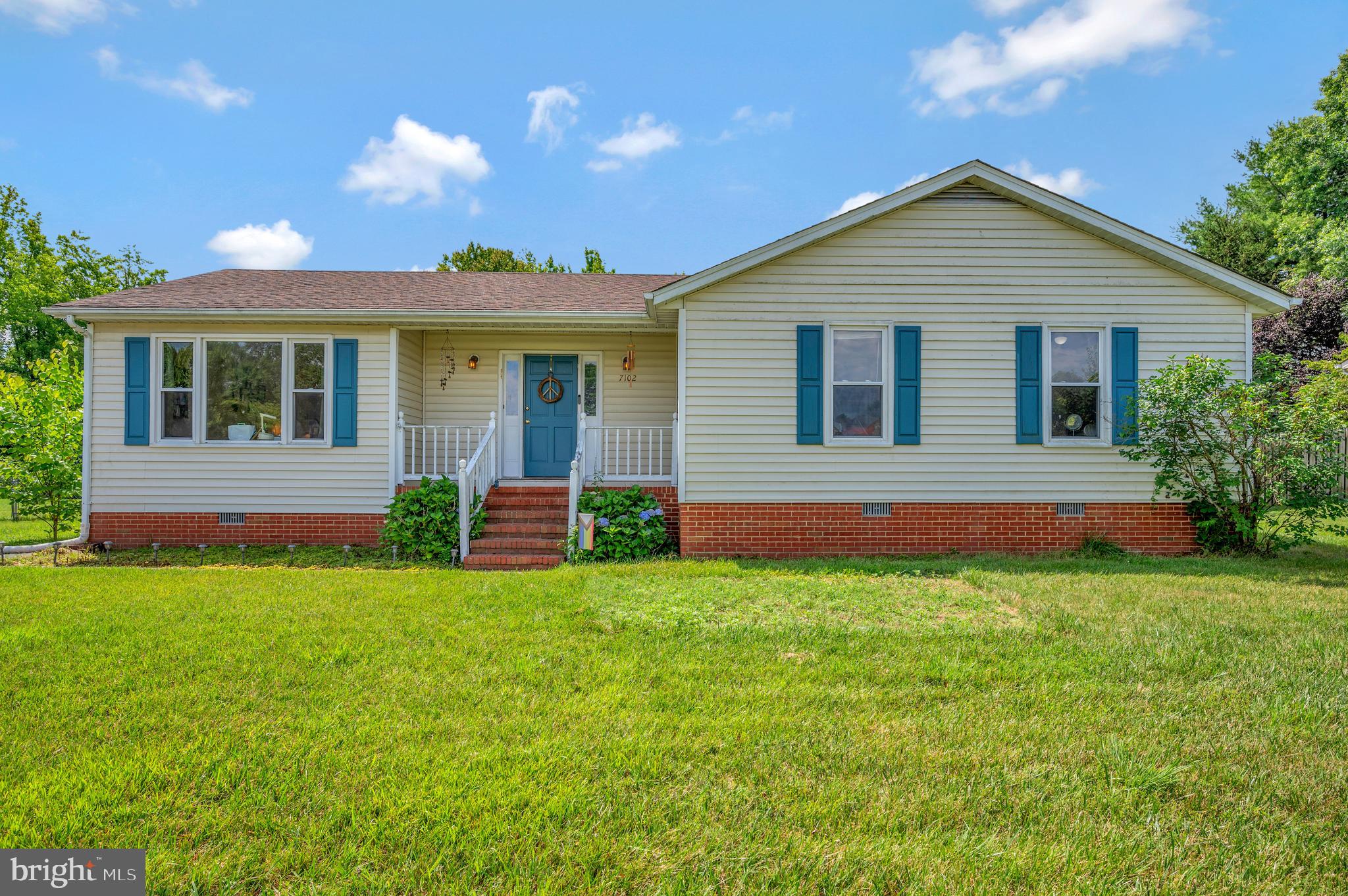 GRANTWOOD ACRES - Residential