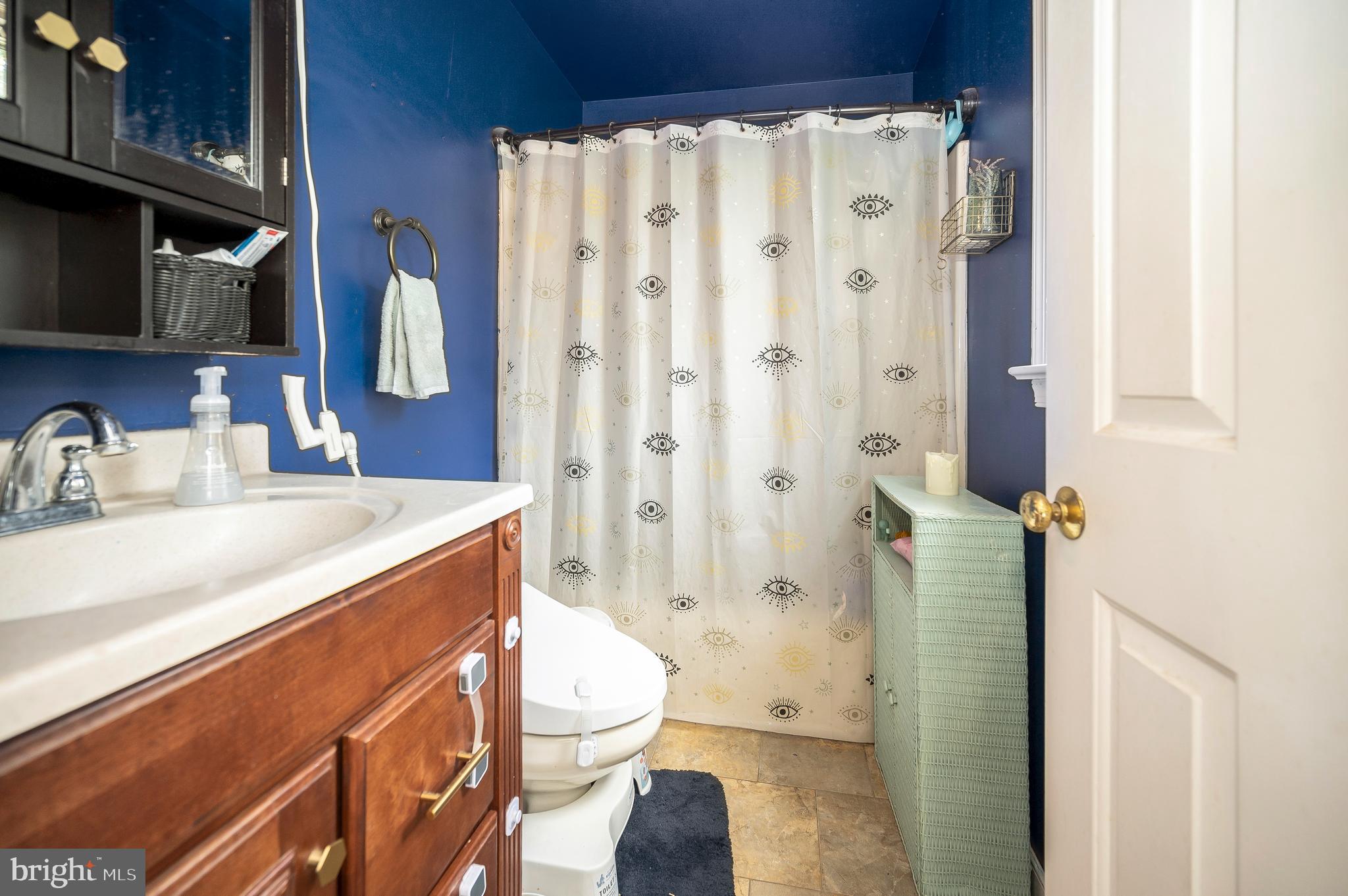 GRANTWOOD ACRES - Residential