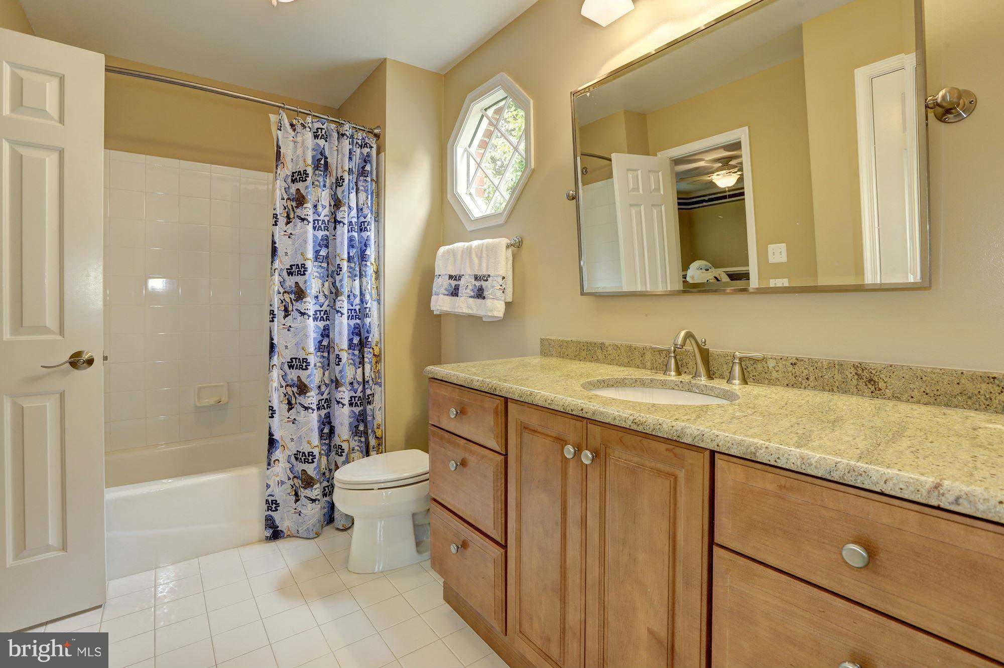 RIVER FALLS - Residential