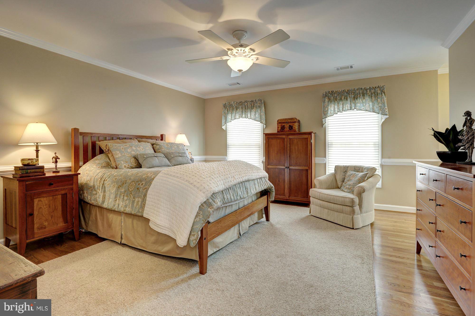 RIVER FALLS - Residential