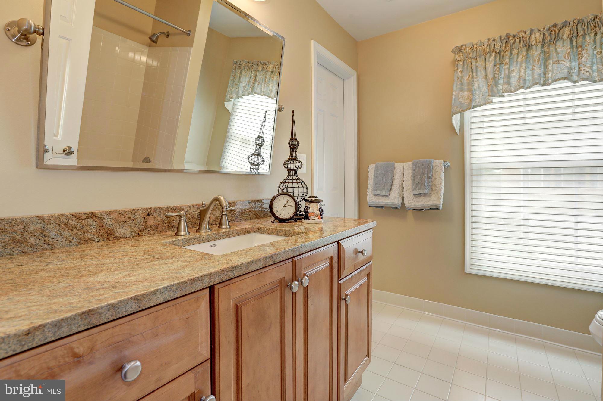 RIVER FALLS - Residential