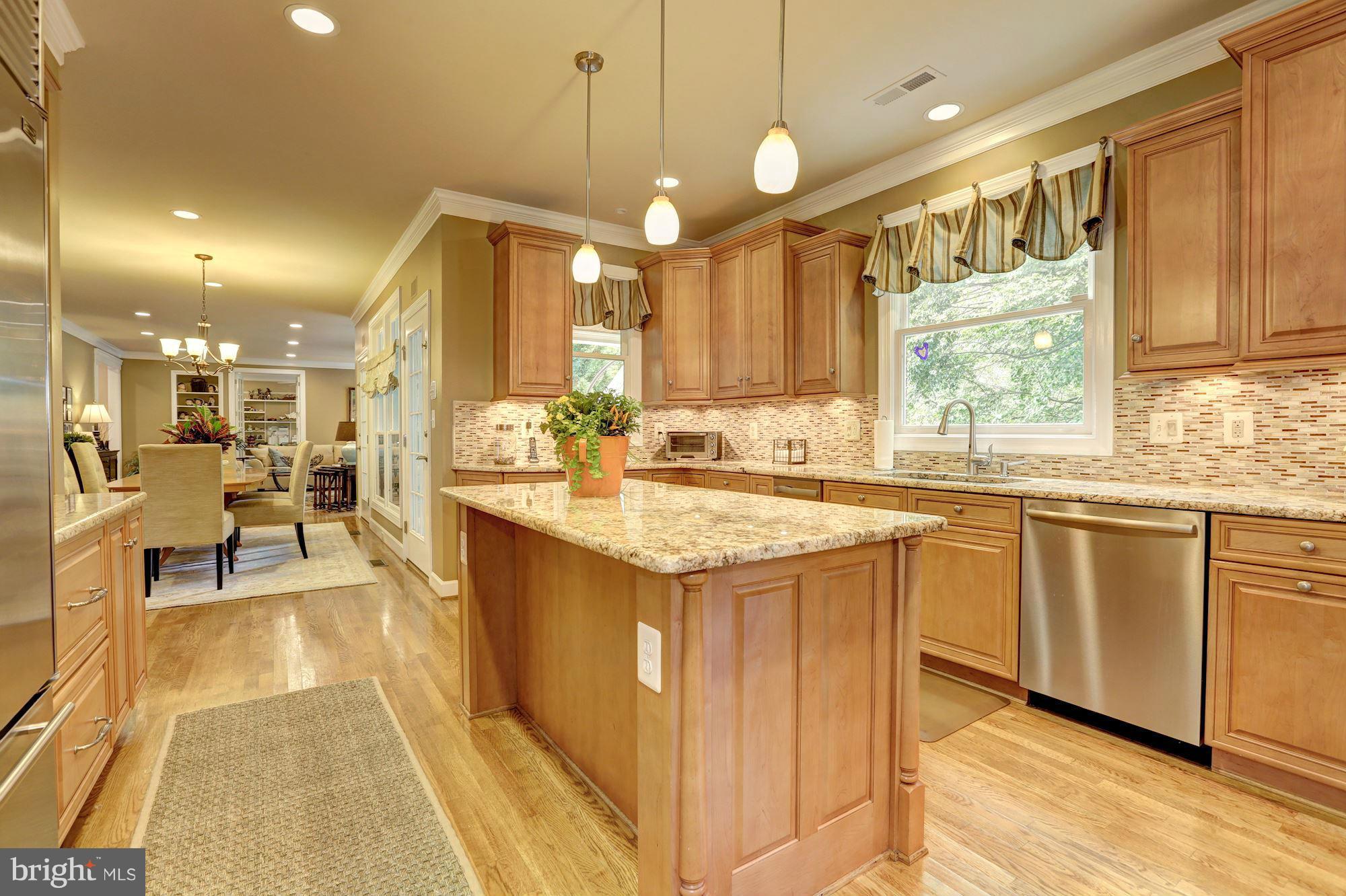 RIVER FALLS - Residential