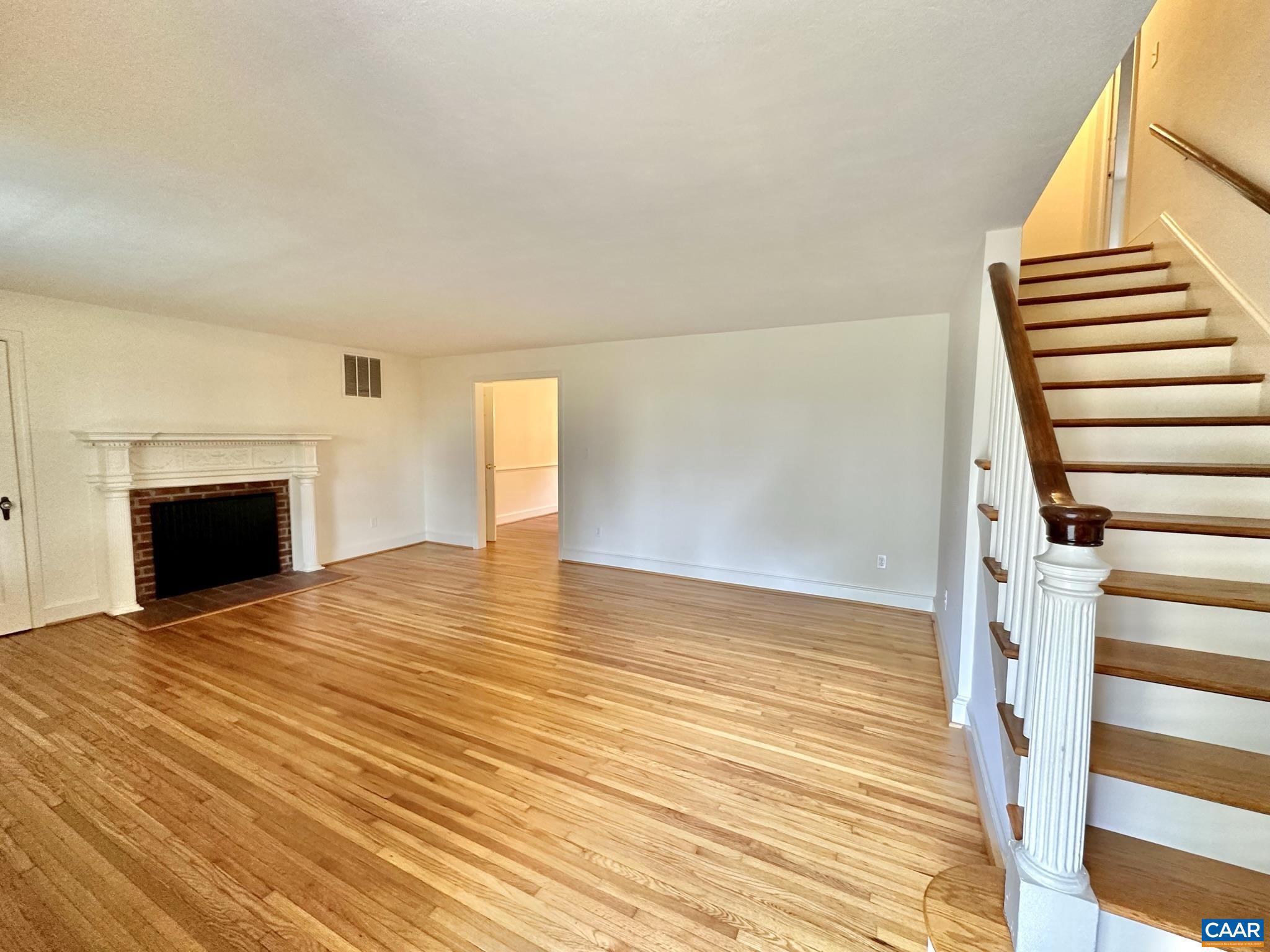 UNKNOWN - Residential Lease