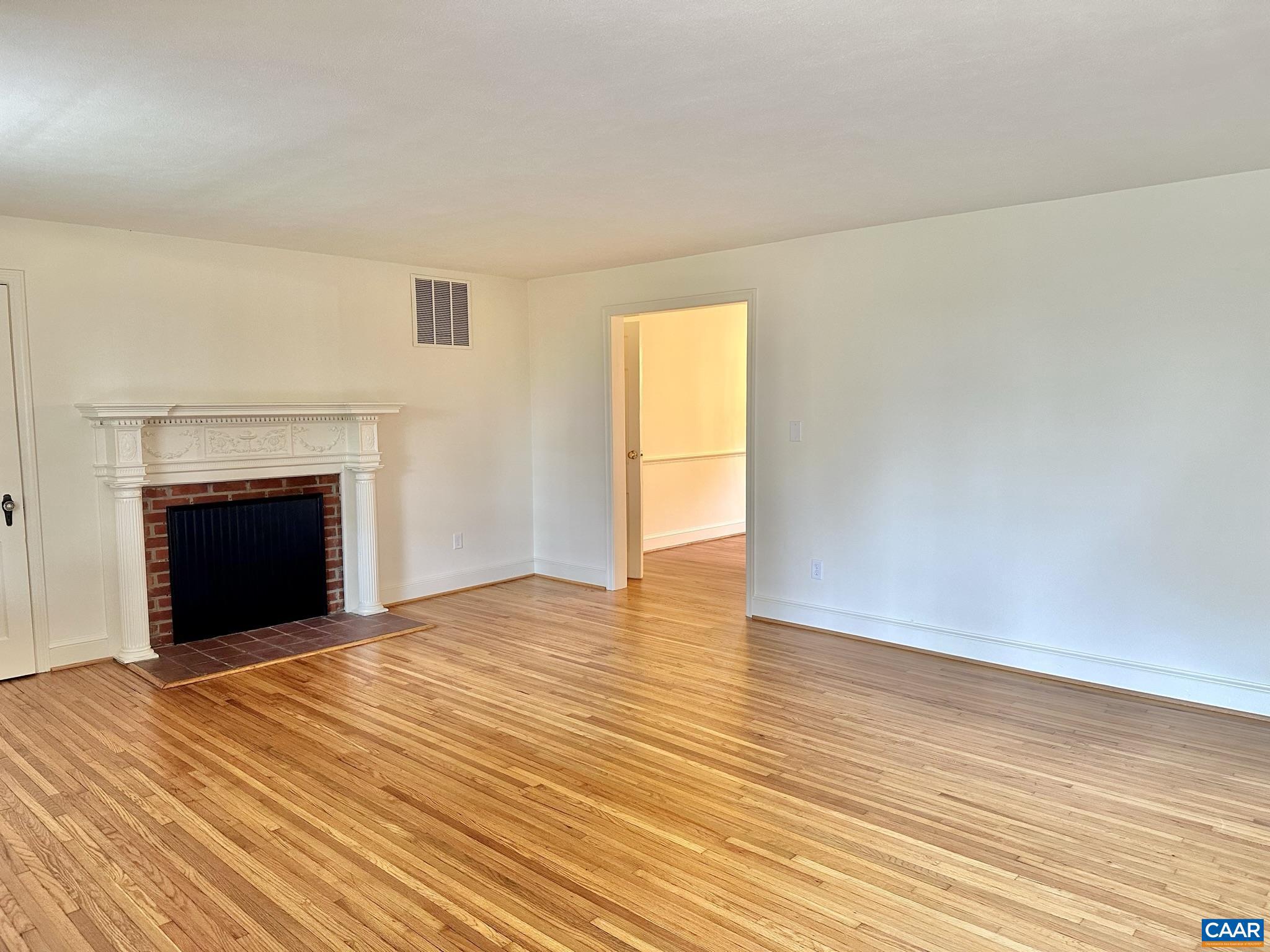 UNKNOWN - Residential Lease