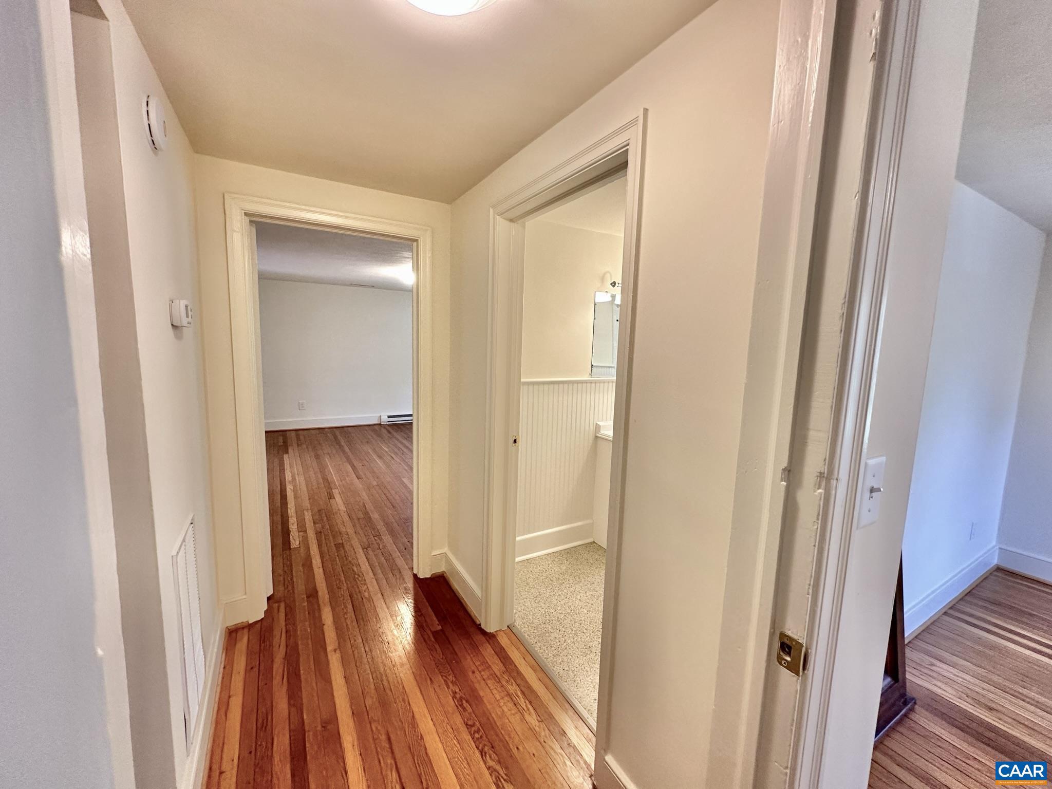 UNKNOWN - Residential Lease