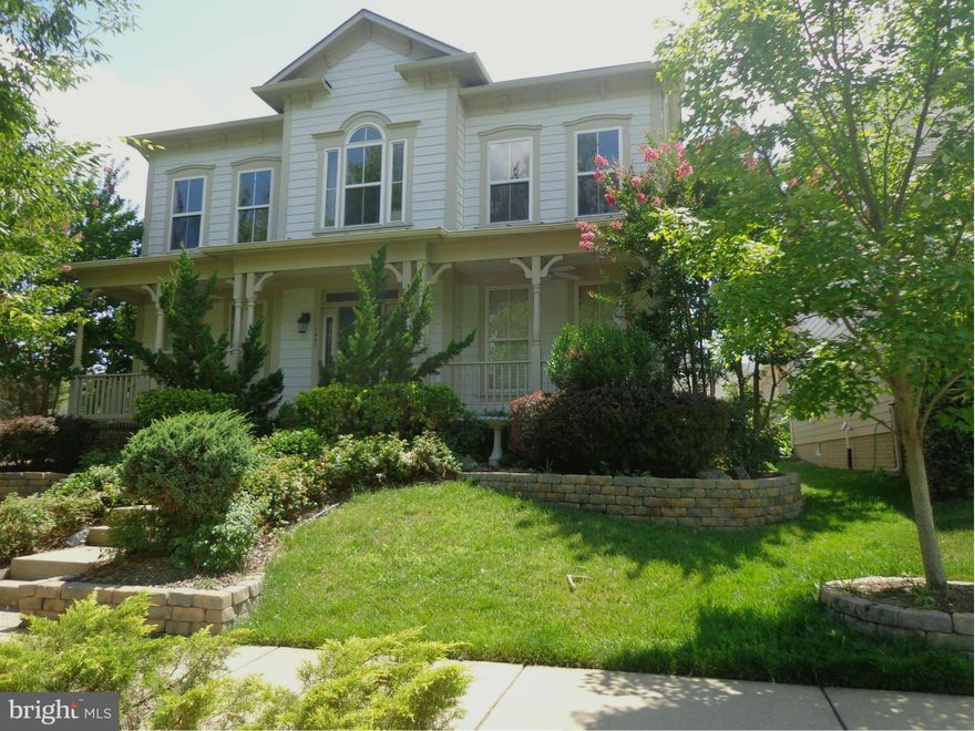 Unbelievable 4 Bedroom, 2.5 Bath Colonial In Sought After Idlewild.  Home Features Gourmet Kitchen With Granite Counters And Stainless Steel Appliances, Chair Rail And Crown Molding, Gas Fireplace, Large Family and Dining Room, Gorgeous Patio With Covered Pergola, 2 Car Garage.  Neighborhood  Features A Fabulous Clubhouse, Pool, Tennis Courts, Walking Trails And More.