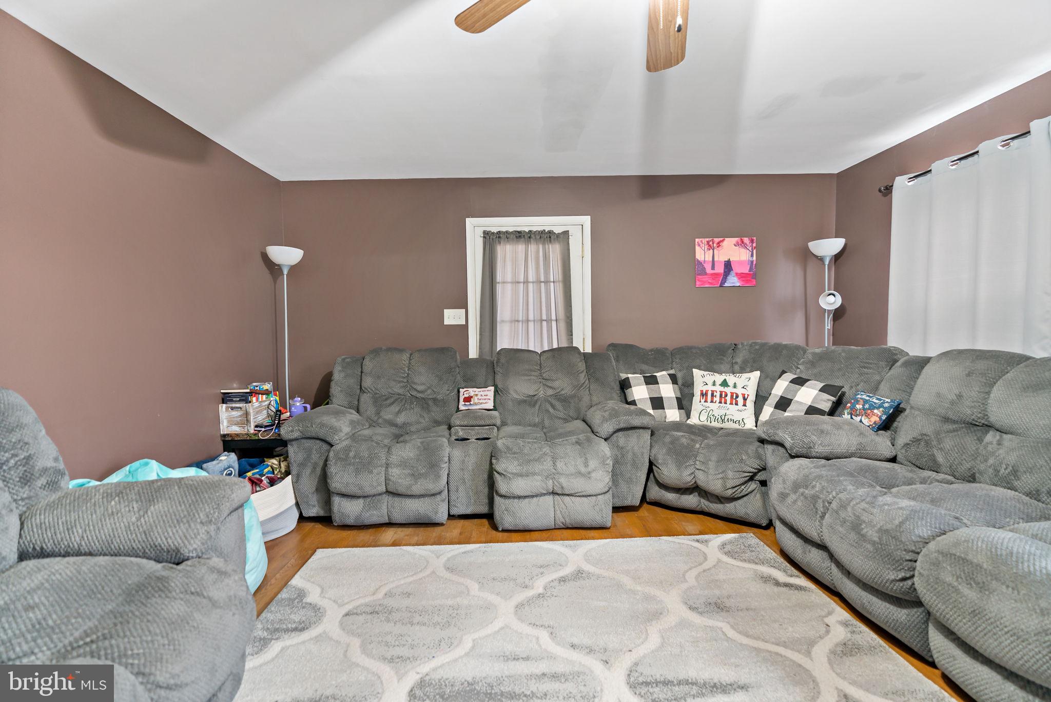 SLEEPY HOLLOW - Residential