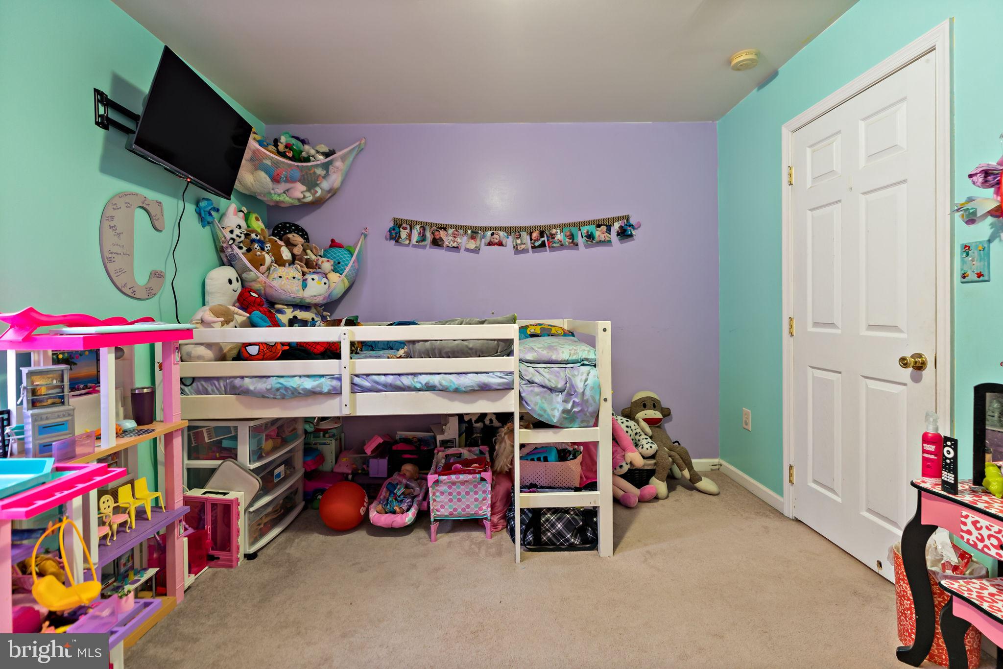 SLEEPY HOLLOW - Residential