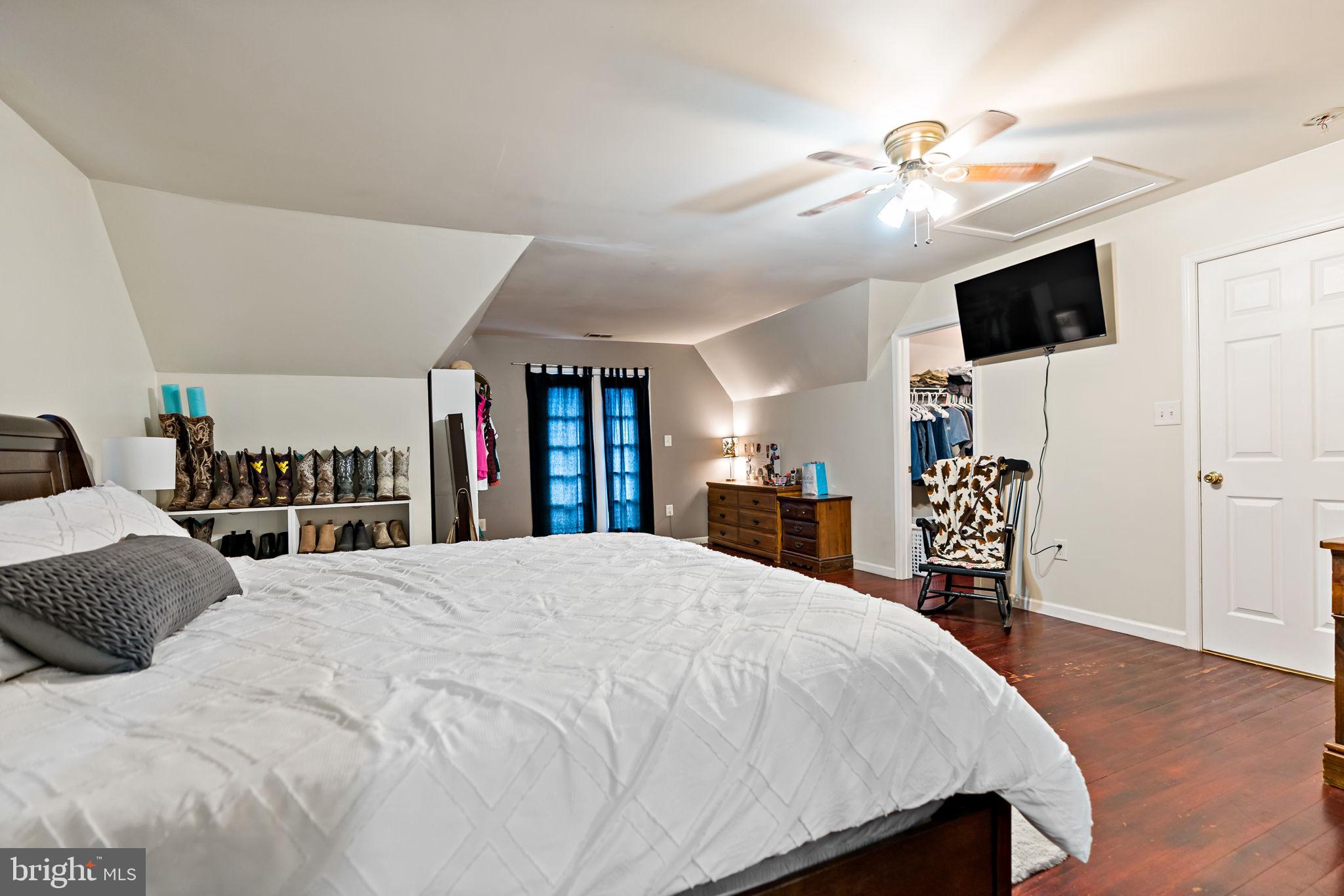 SLEEPY HOLLOW - Residential