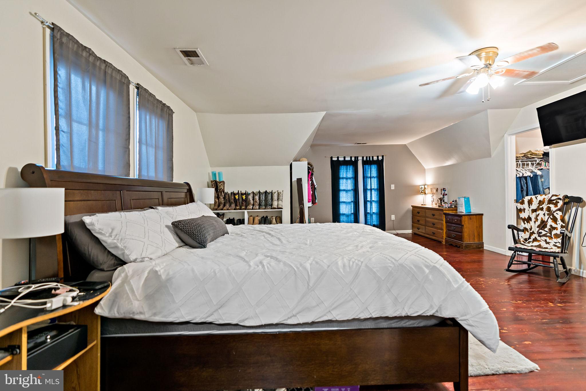 SLEEPY HOLLOW - Residential