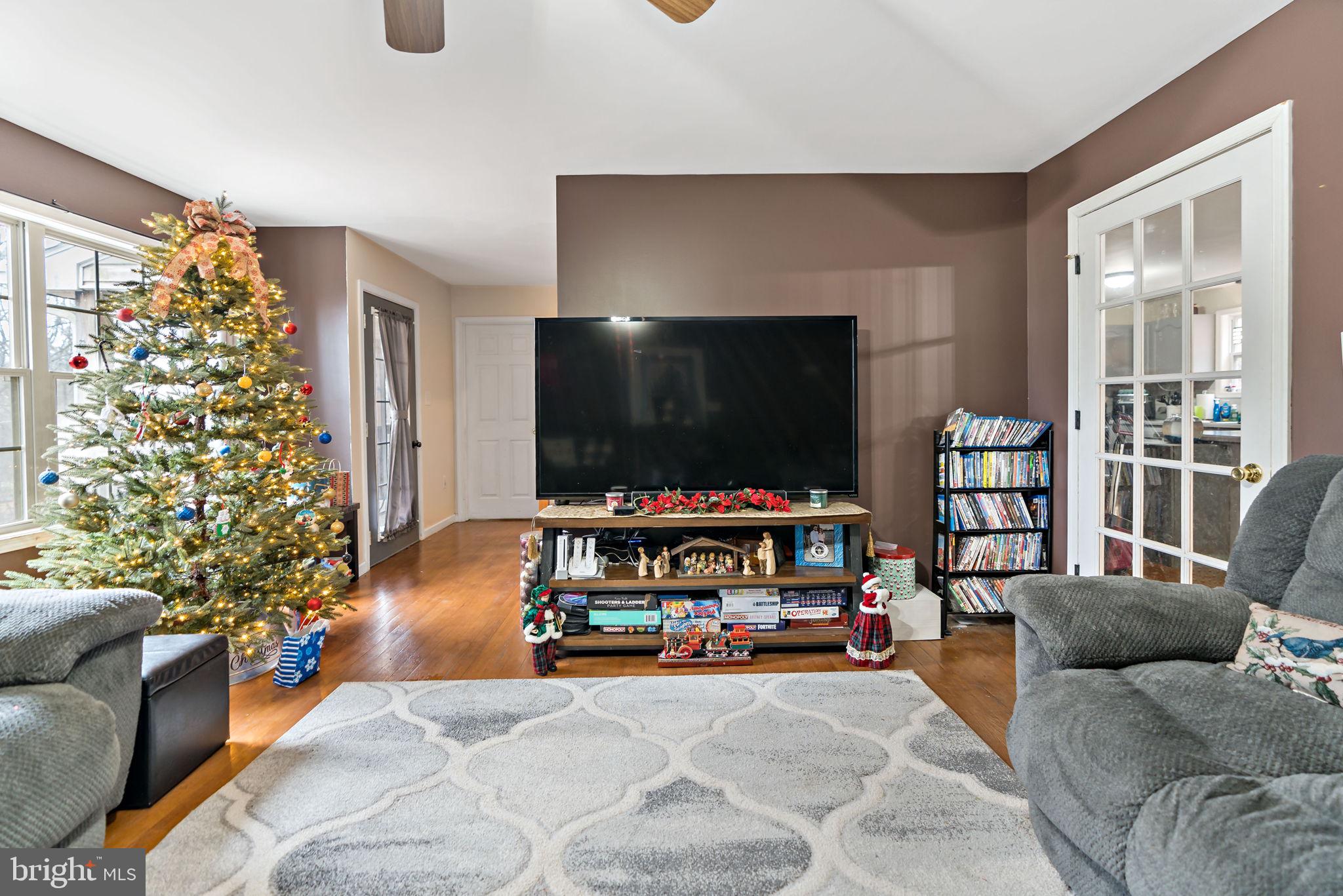 SLEEPY HOLLOW - Residential