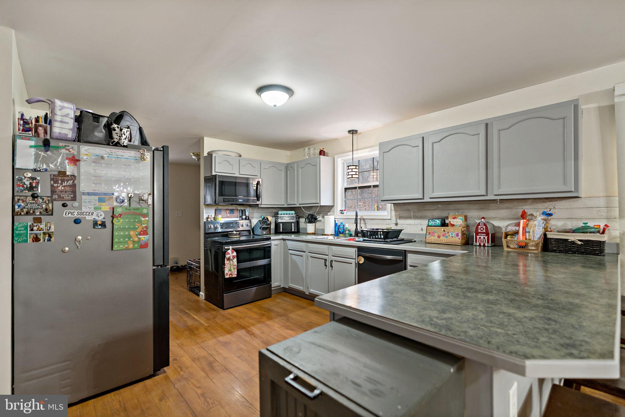 SLEEPY HOLLOW - Residential