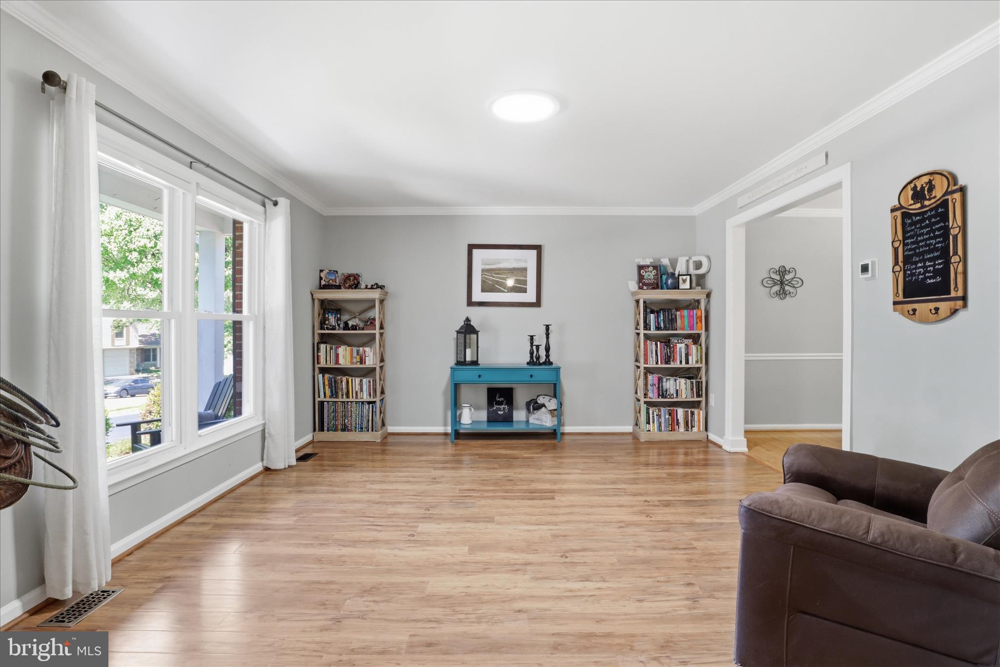7599 WOODSTOWN DRIVE