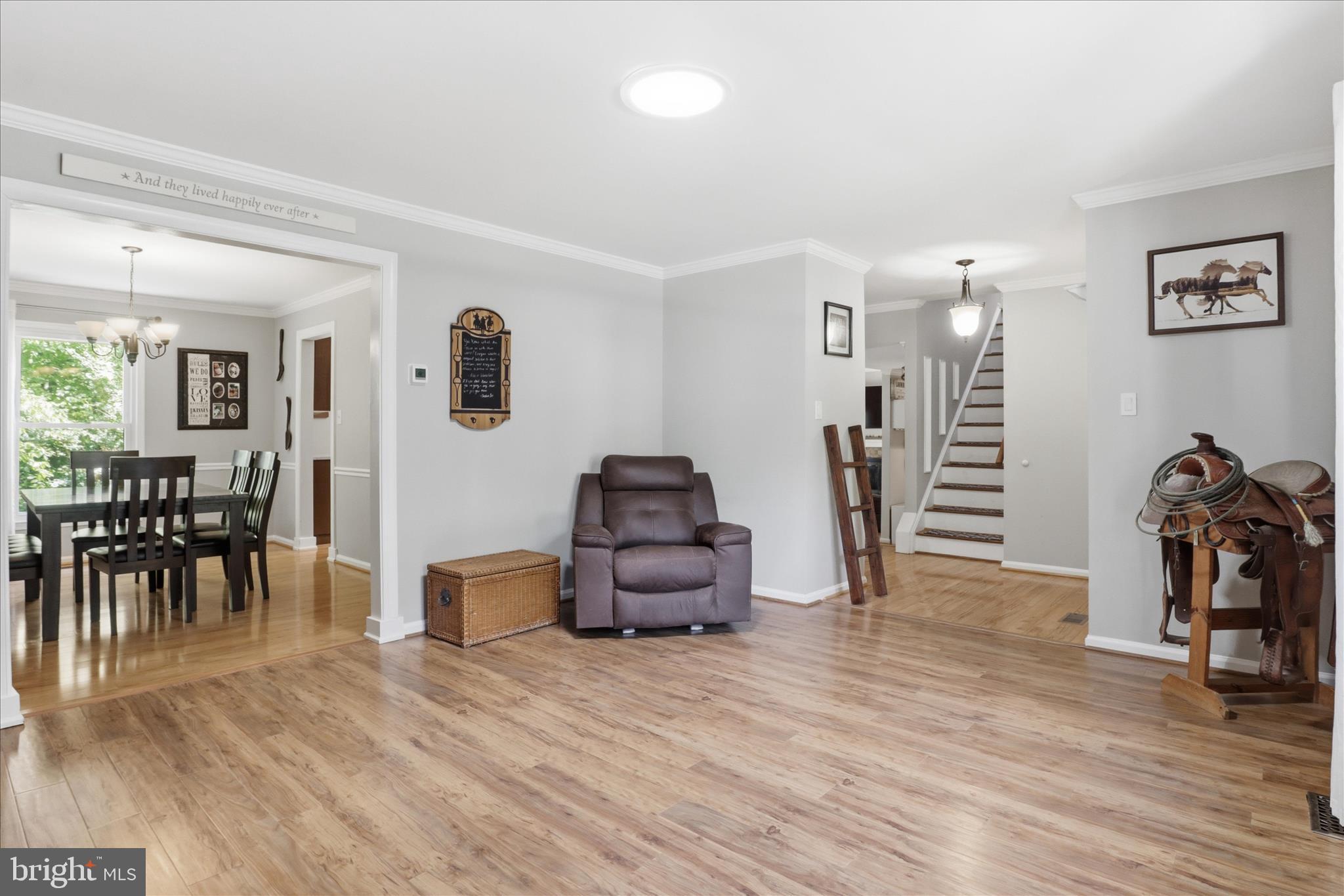 7599 WOODSTOWN DRIVE