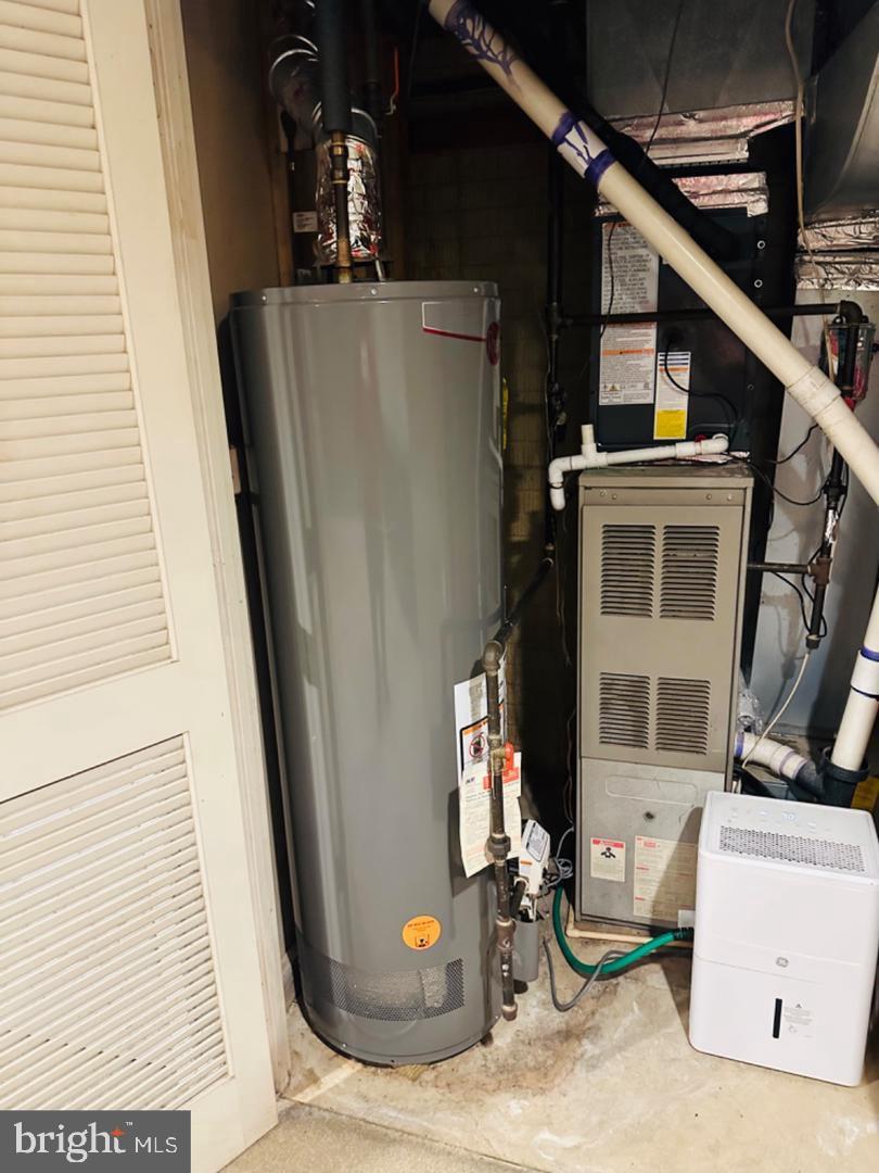 BOSTON COURTS - Residential