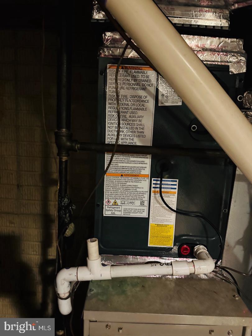 BOSTON COURTS - Residential