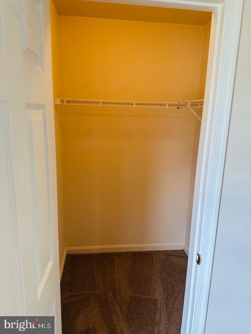 BOSTON COURTS - Residential